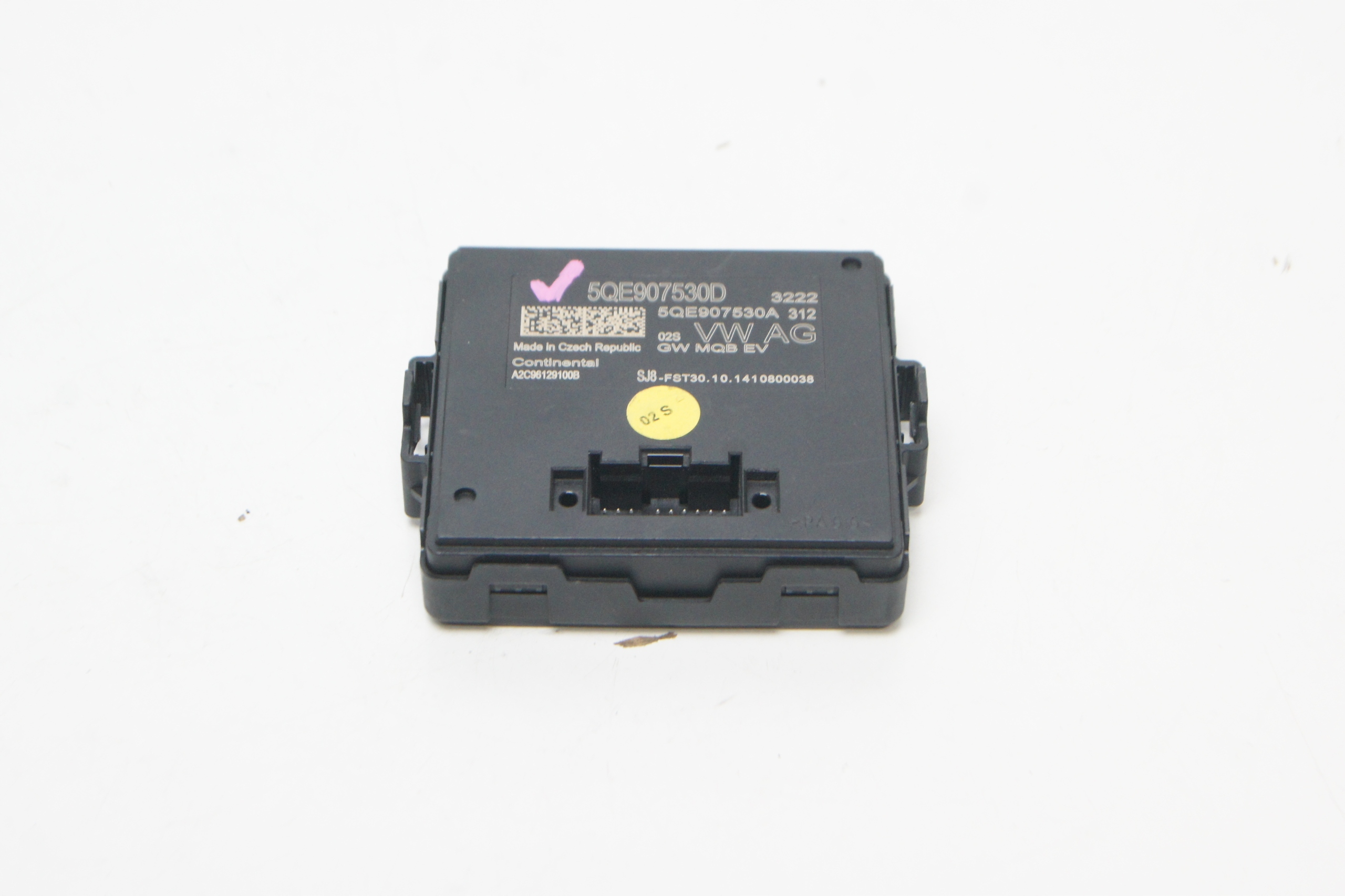 5QE907530A - GD VW PASSAT B8 модуль шлюза 5QE907530D