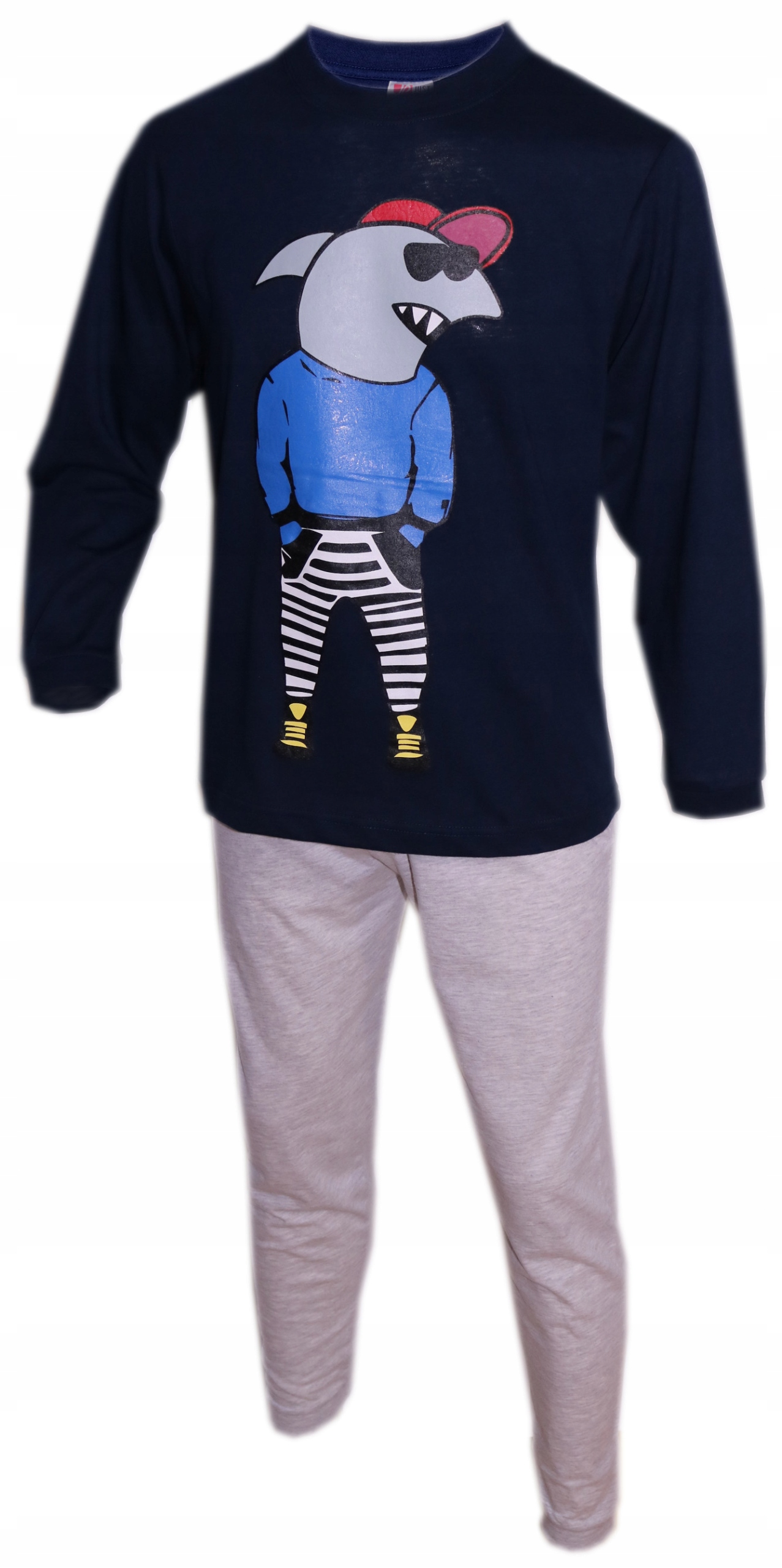 

Piżama chłopięca z długim rękawem 140-146