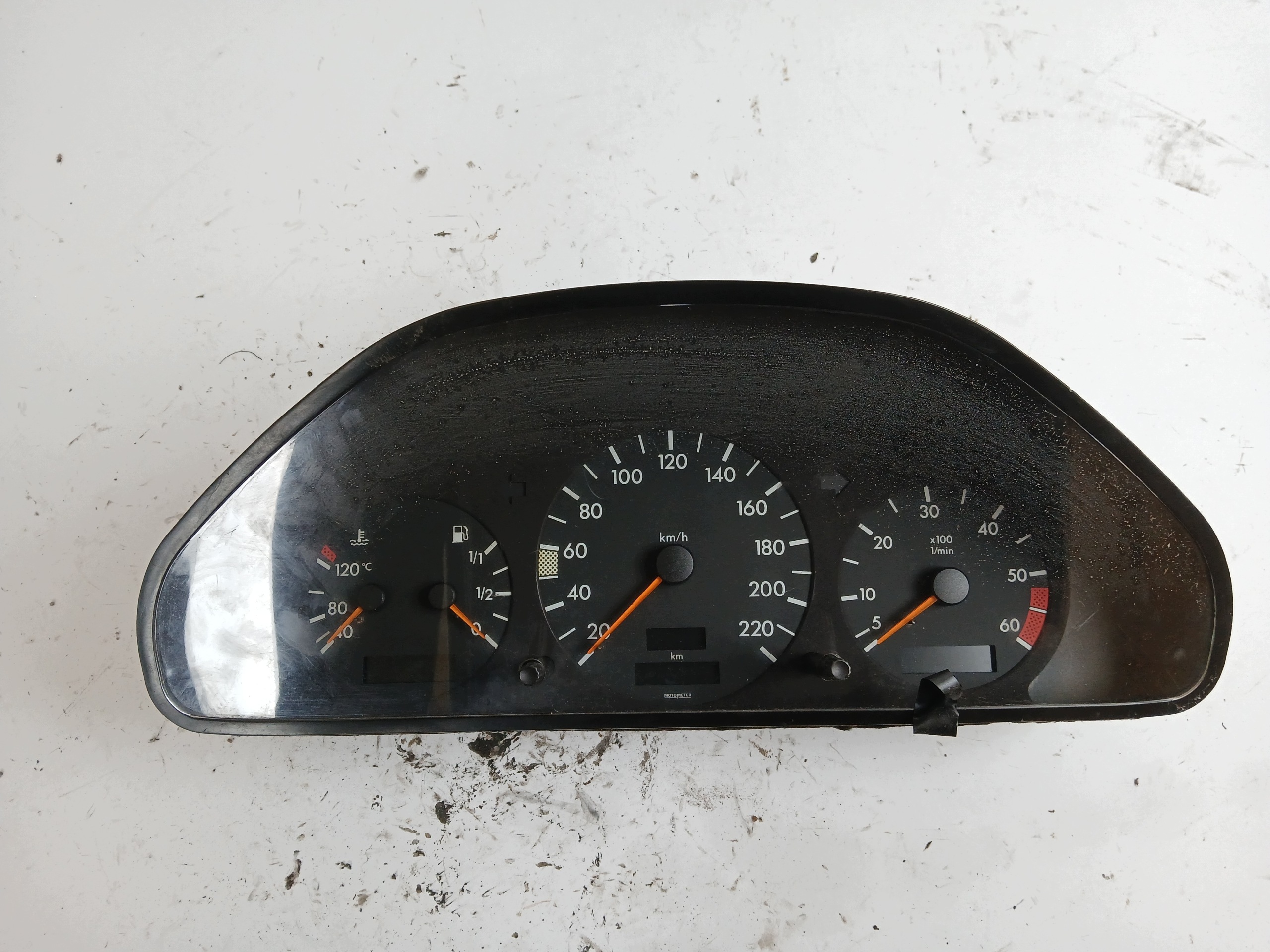 MERCEDES W202 2.2 D budíky budiky 2025405611