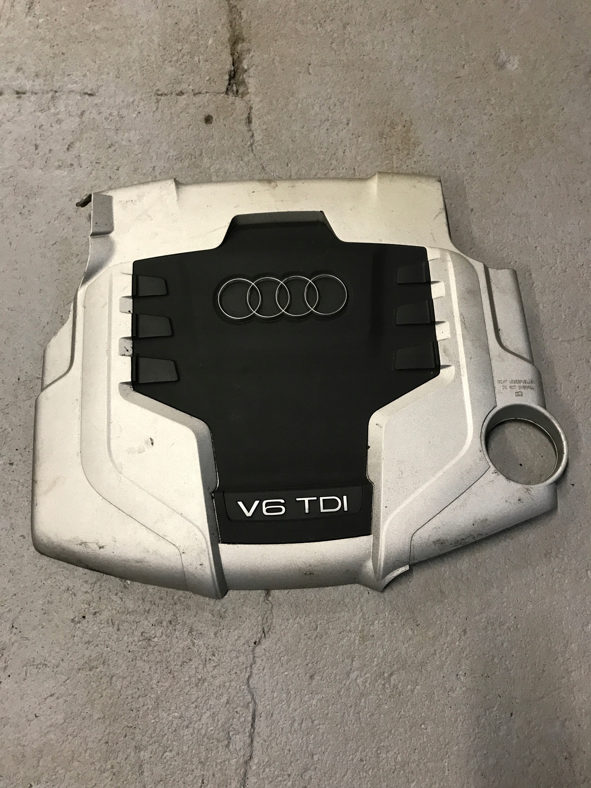 Blende Abdeckung Abdeckung oben DES MOTORS AUDI A4 B8 A5 Q5 V6
