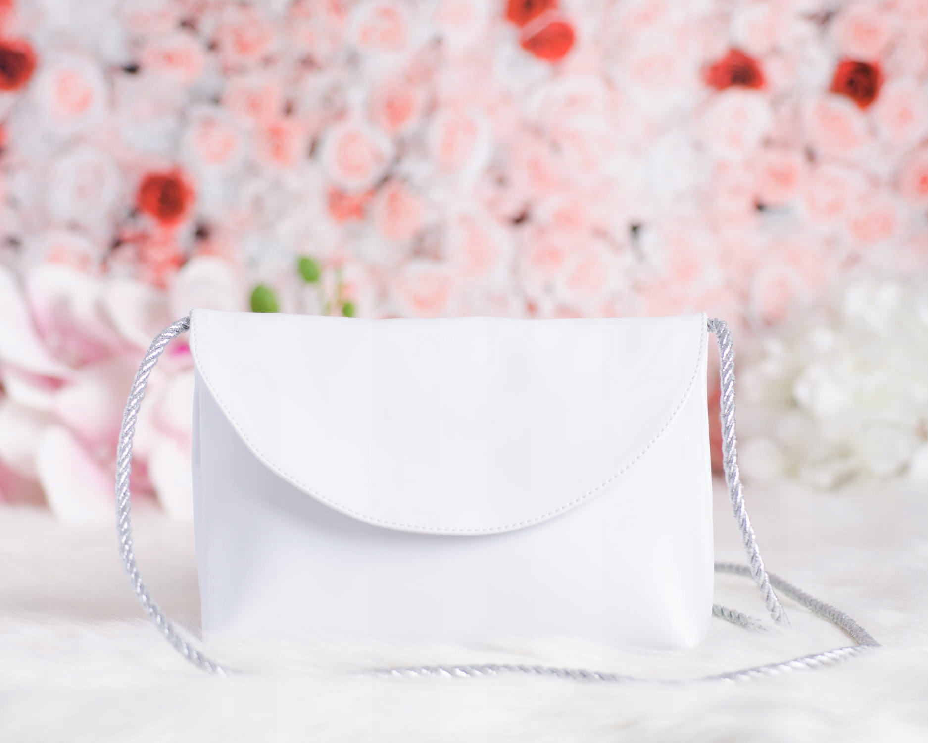 Torebka biała komunijna 120 B Marka inna