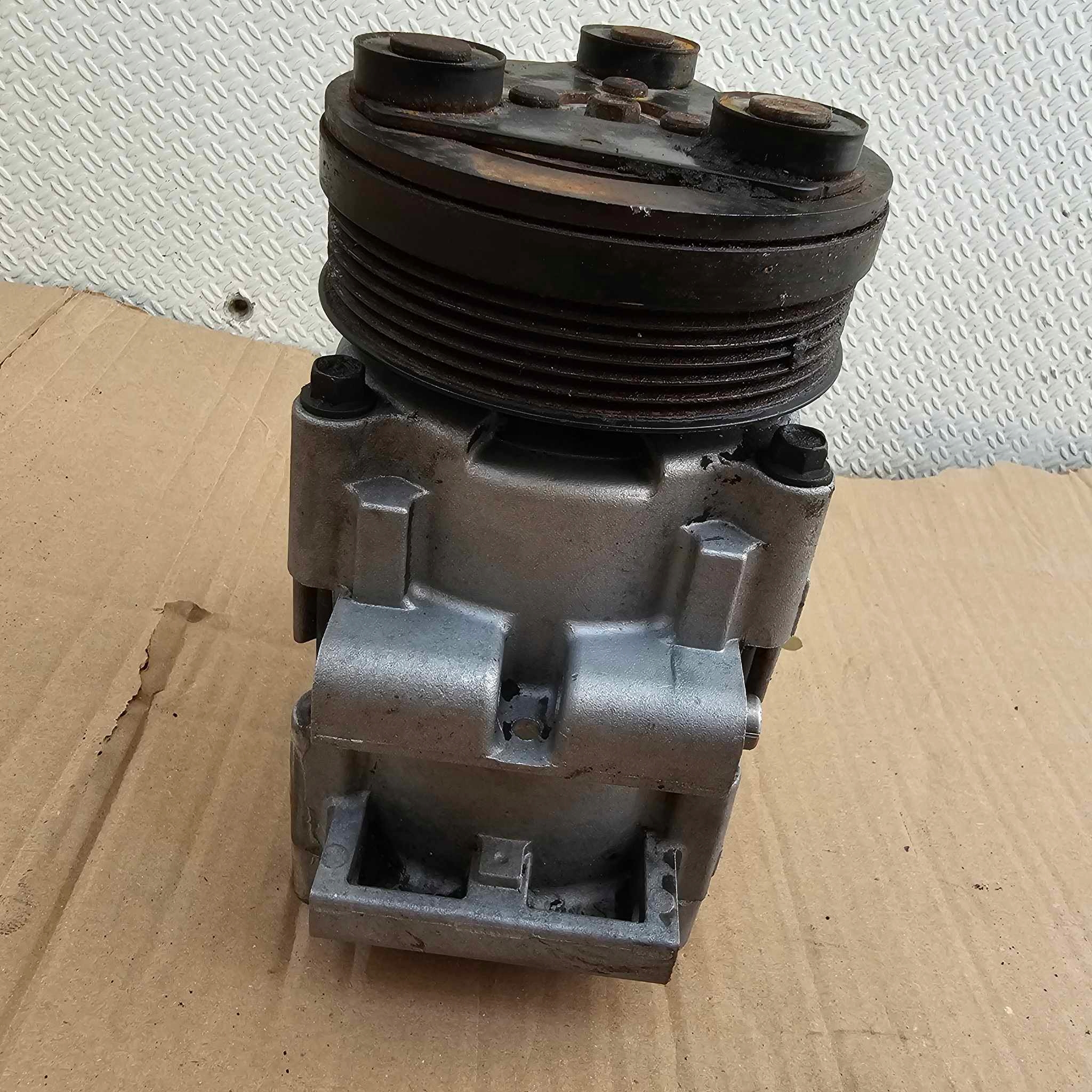 FORD F150 F-150 5.4 TRITON компрессор кондиционера