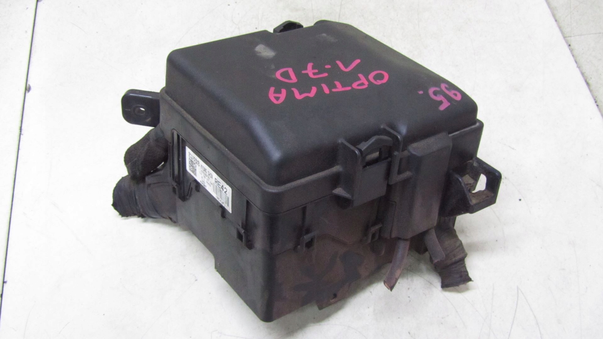 OPTIMA IV 1.7 SKRZYNKA BEZPIECZNIKÓW 14-