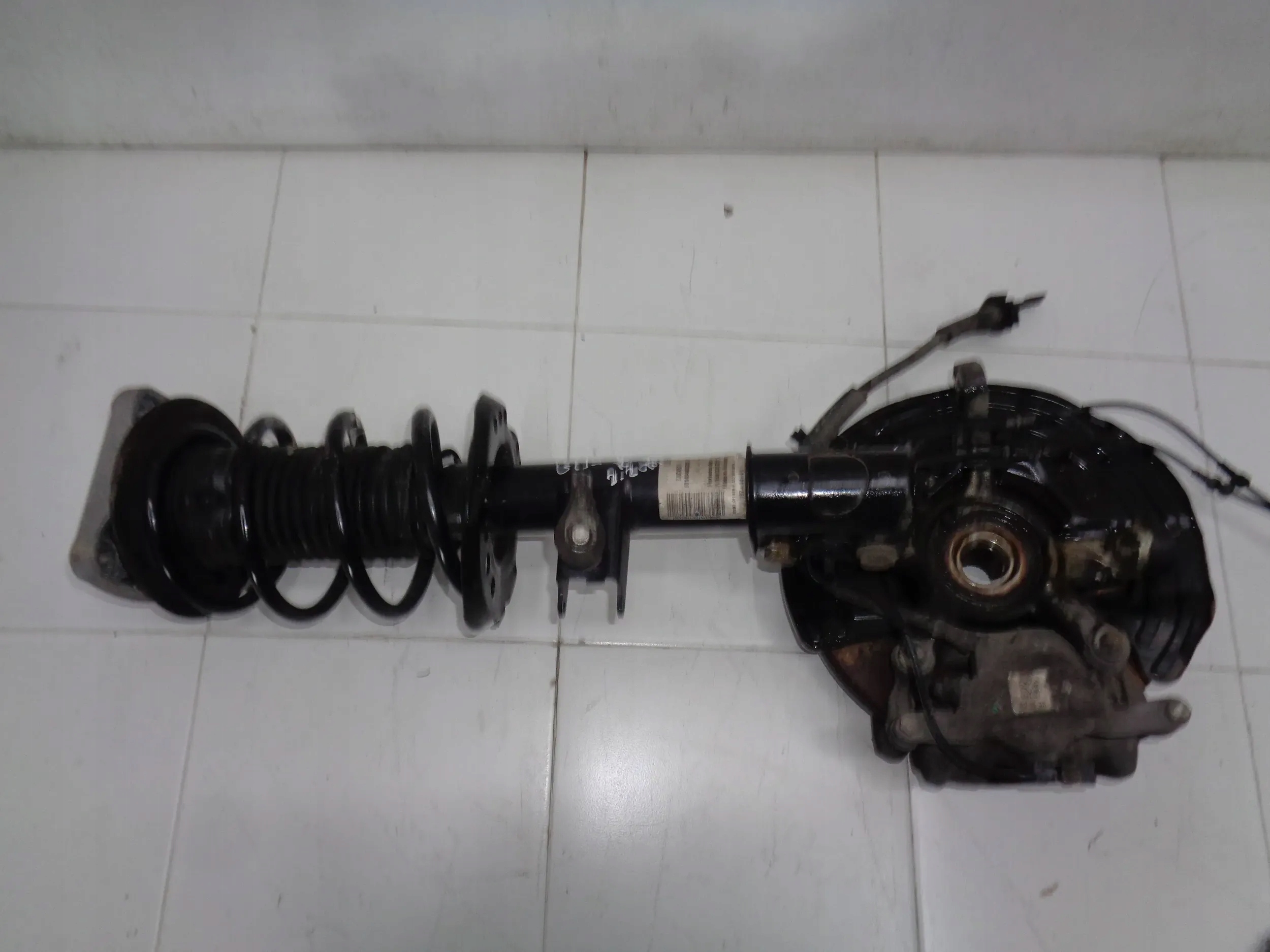MERCEDES GLA W156 2.2 CDI MATIC swing McPherson left front