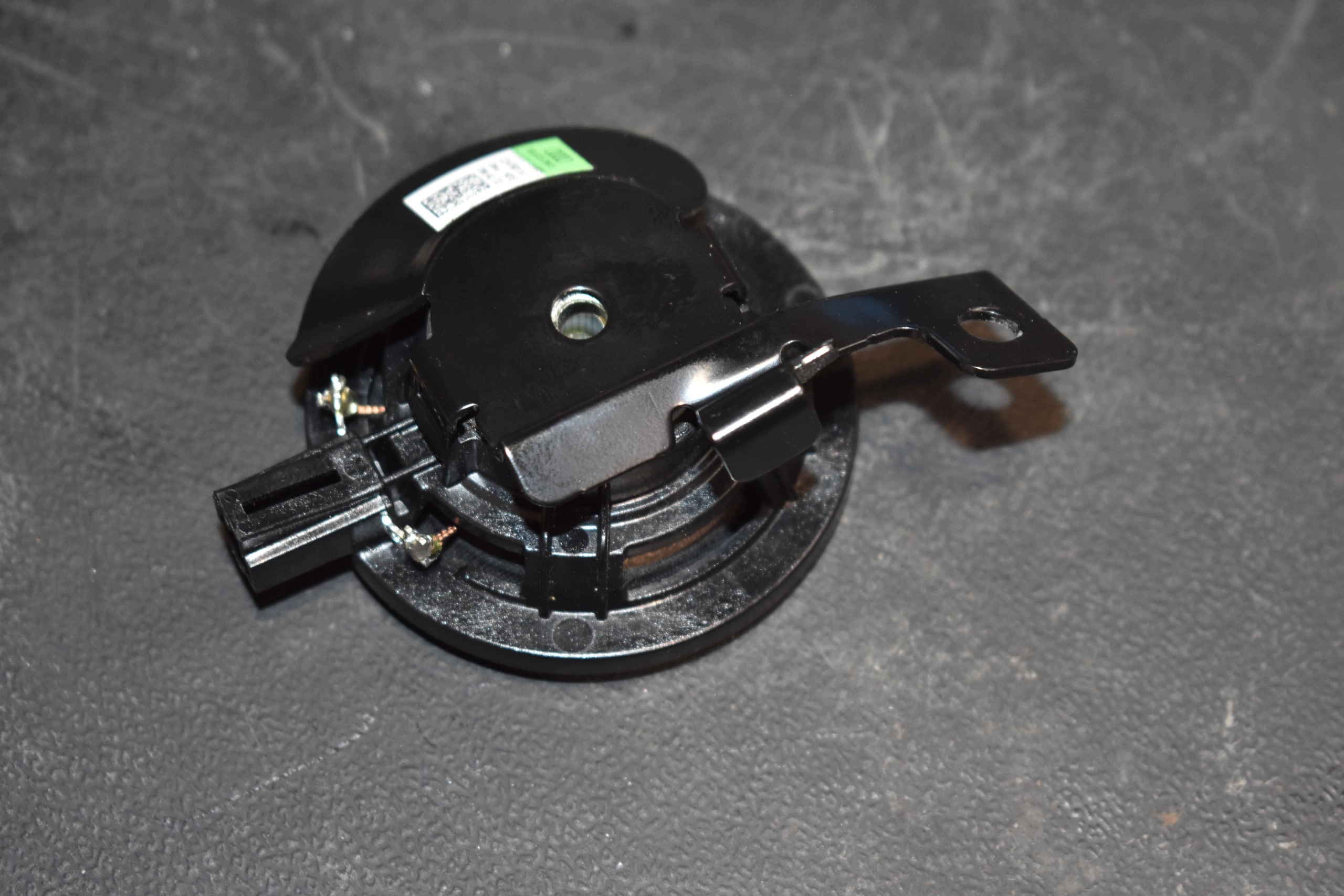IDEALNY speaker AUDI A5 B10 1