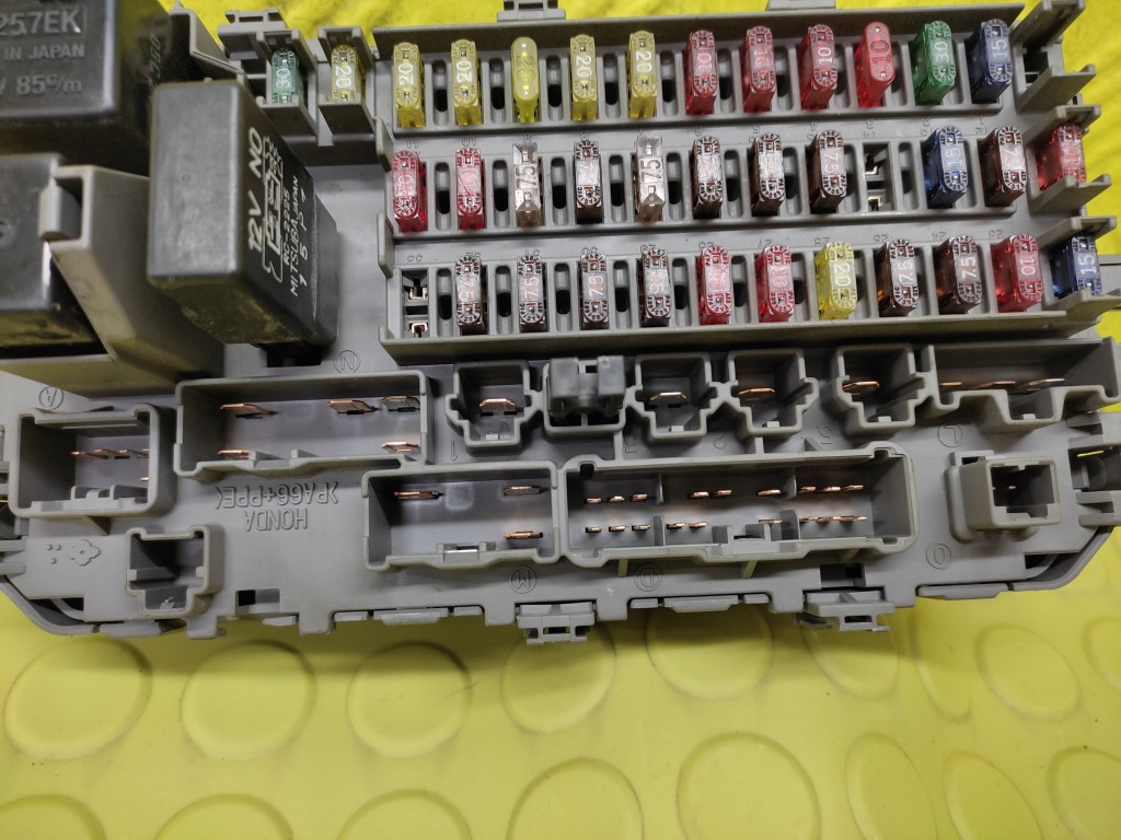 HONDA CRV et 2.0 Module fusibles 38600S04G1