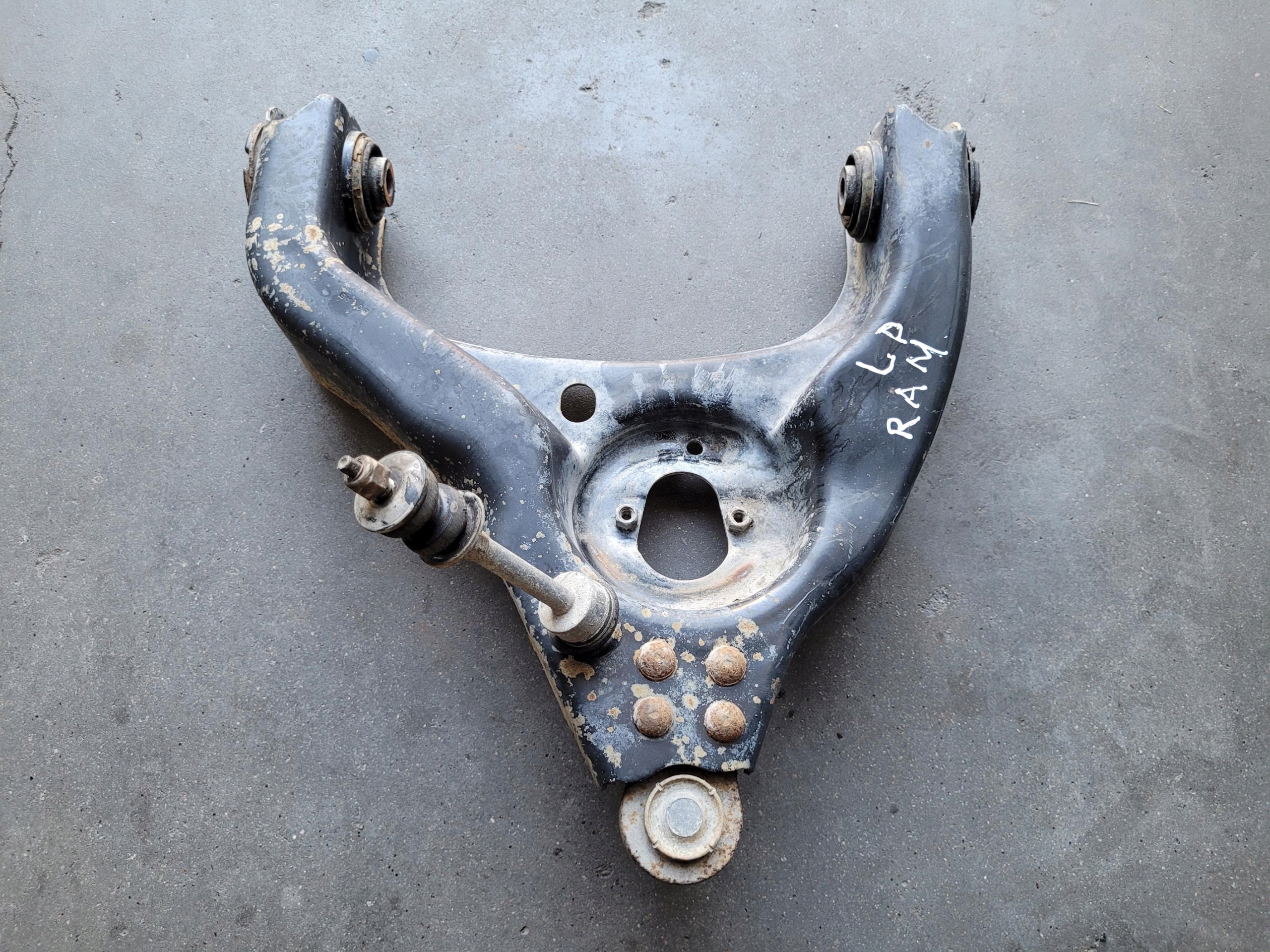 arm front front lower left DODGE RAM 4 IV 1500 5.7 V8 HEMI
