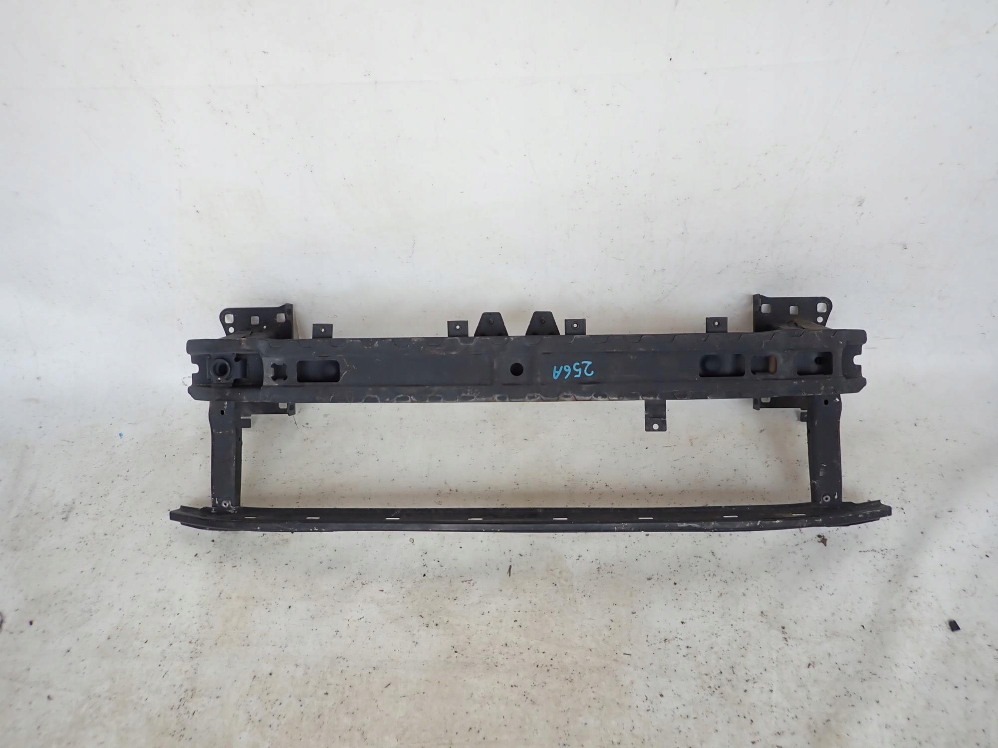 VW PASSAT B8 LIFT 19-23 bumper support front front