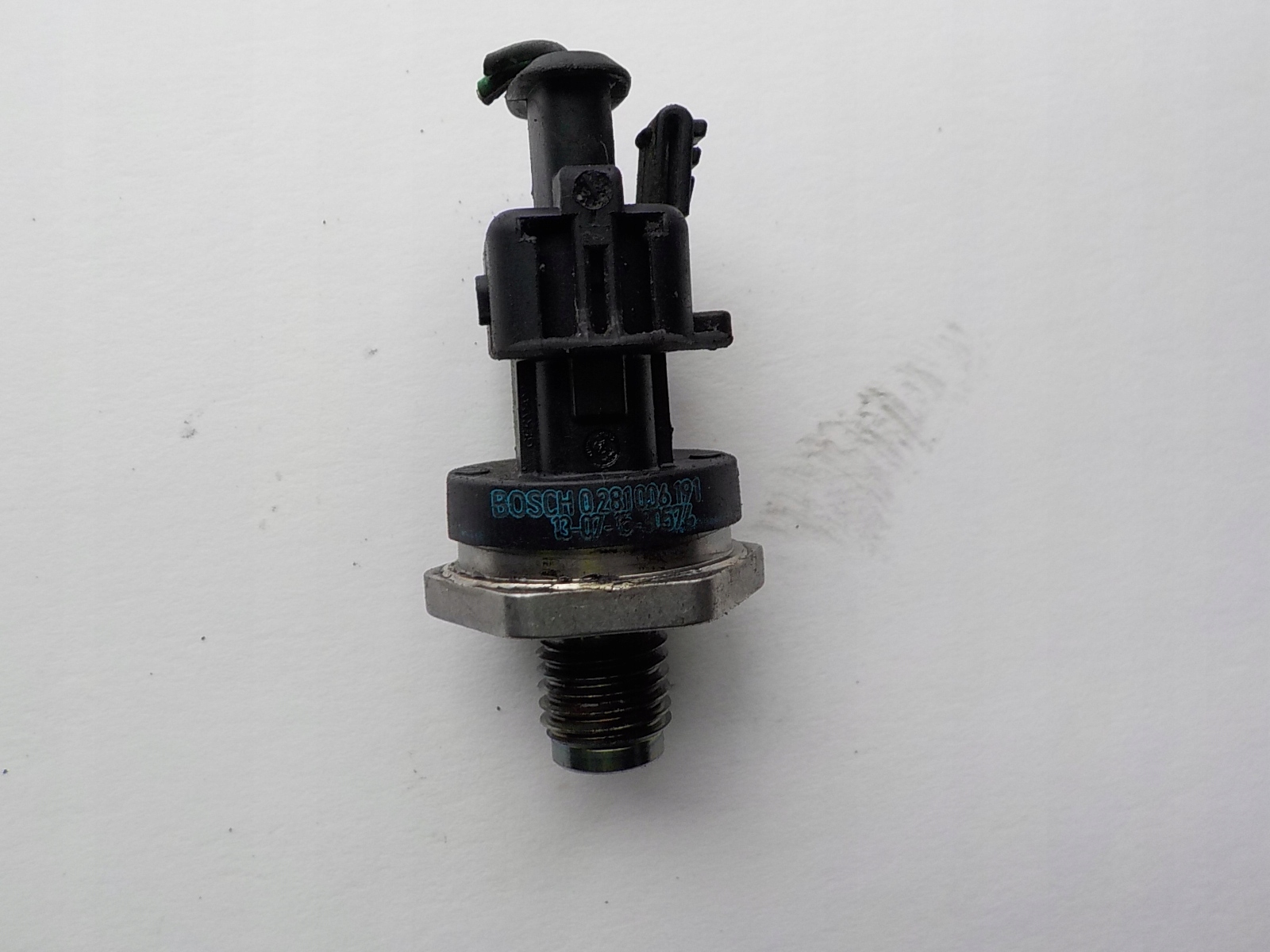 OPEL VIVARO e 2.0 DCI ORG sensore pressione carburante 0281006191