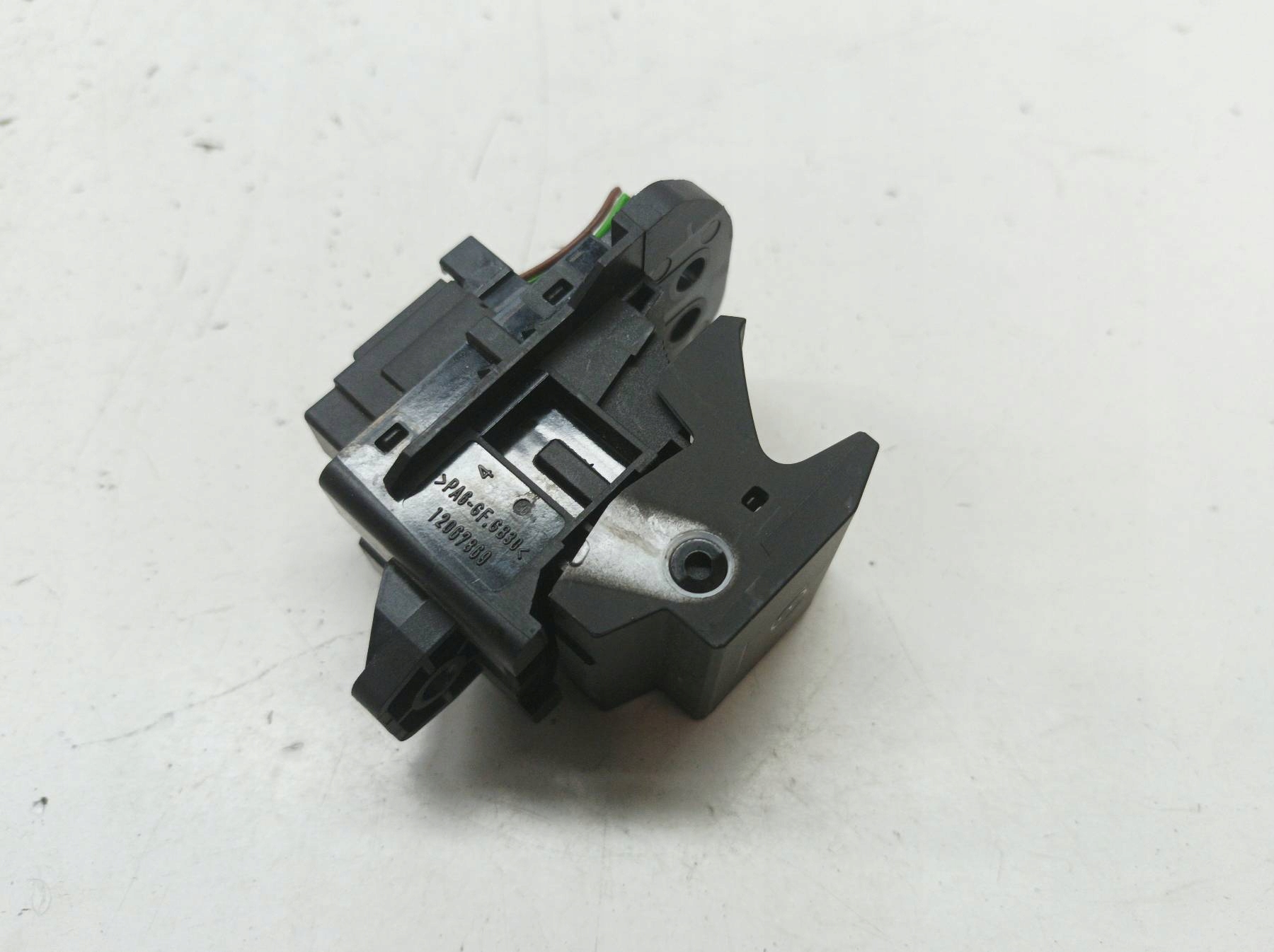 switch brakes POSTOJOWEGO 251750042R Dacia Duster III (2024- )