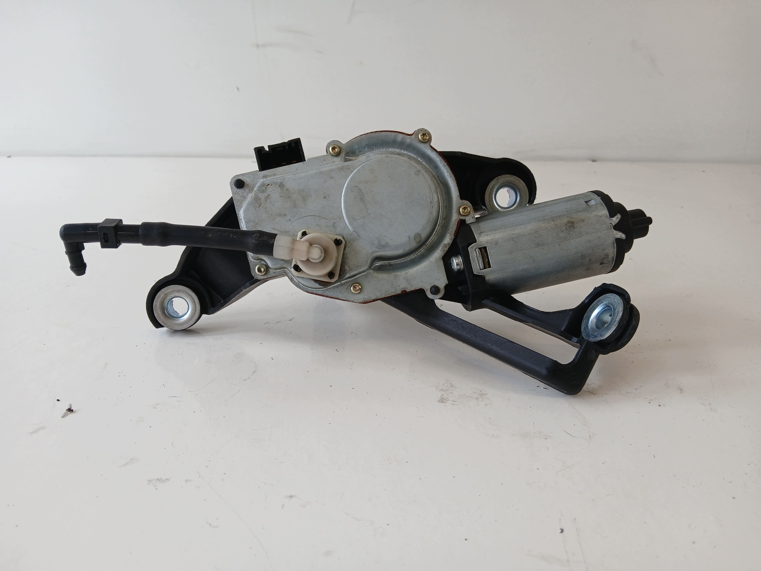 BMW E87 Wischergsetänge heck