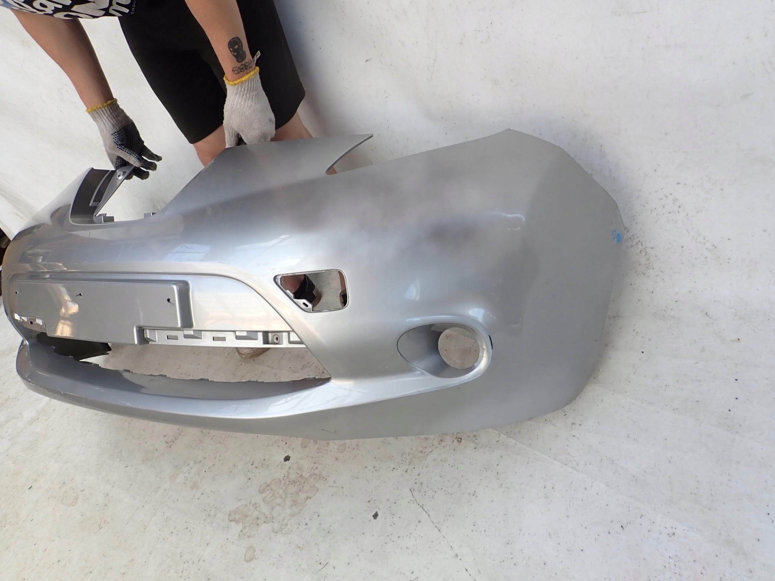 NISSAN LEAF and 1 10-17 bumper front front