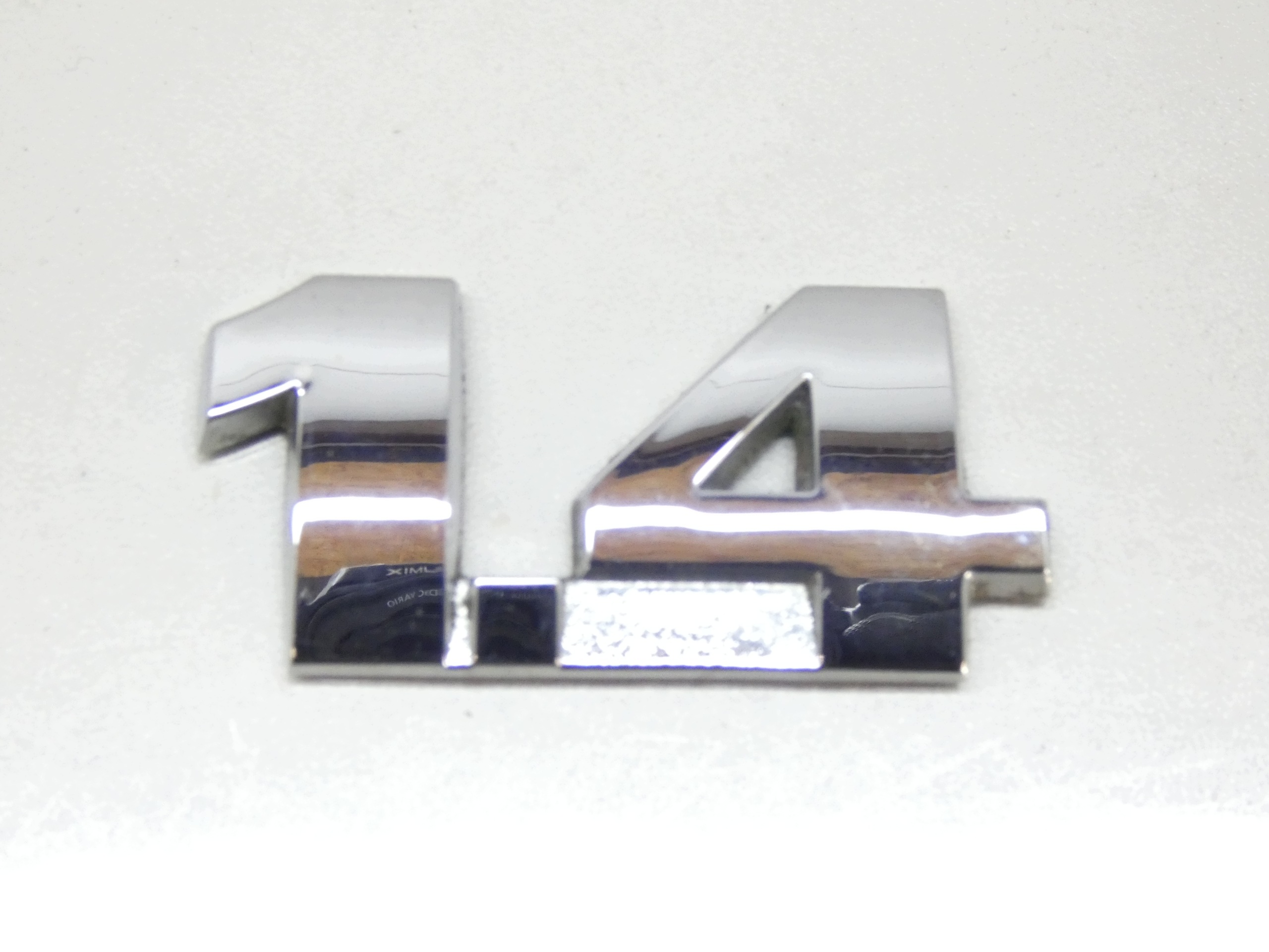 EMBLEMAT NAPIS LOGO bonnet boot VW LUPO GOLF IV BORA 1.4