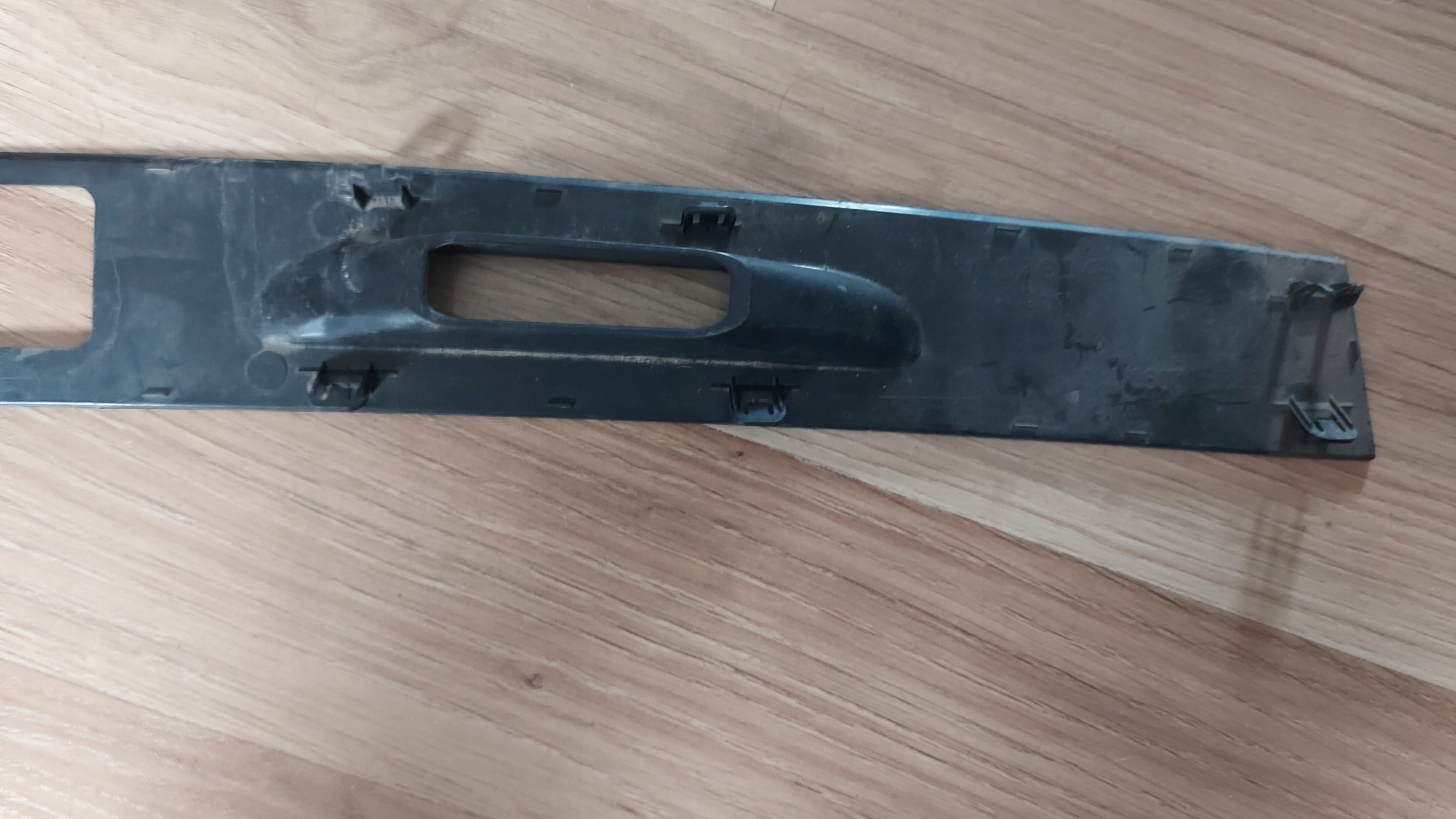 moulding boot TOYOTA COROLLA E21 19- sedan