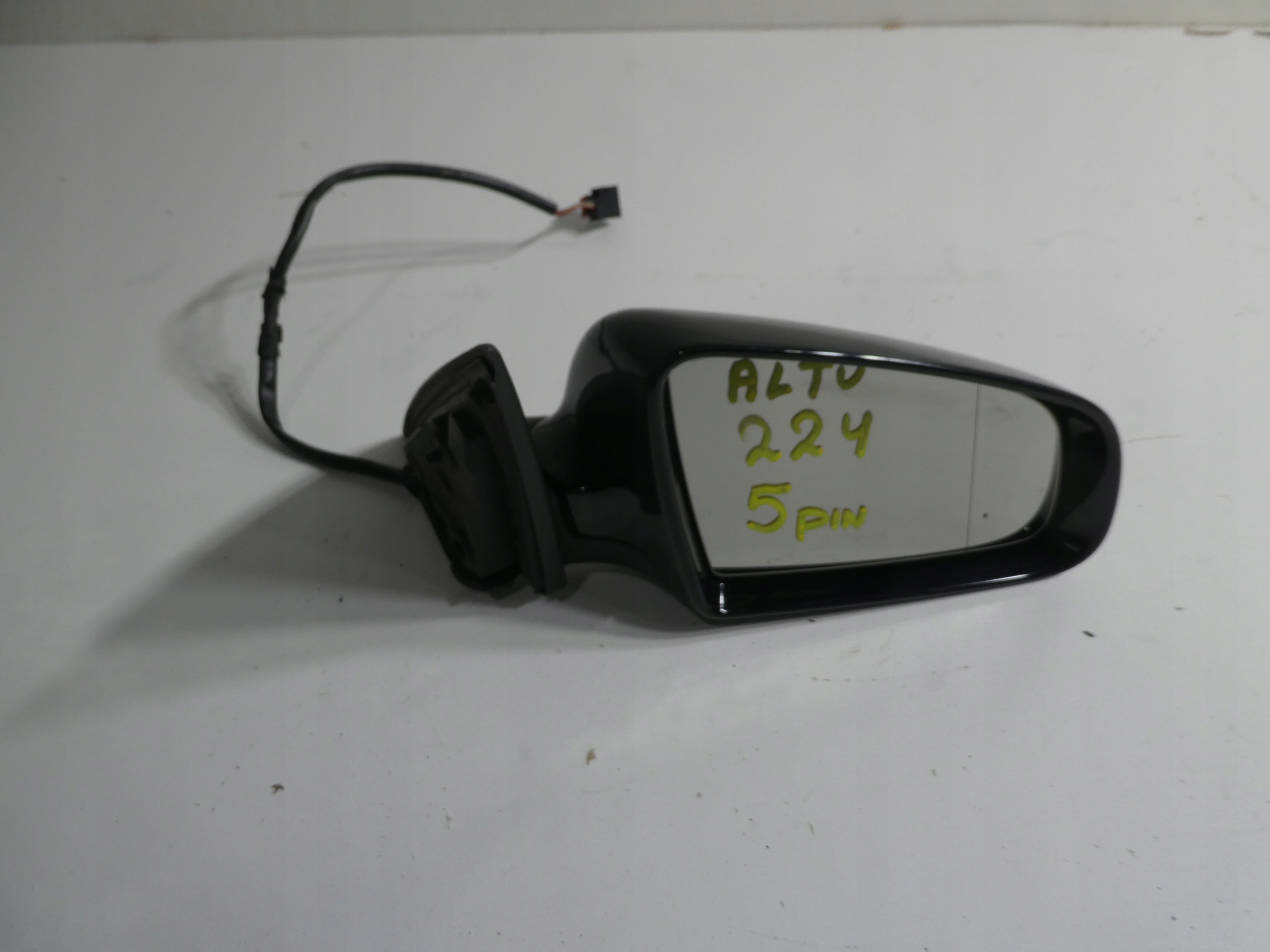 mirror AUDI A6 C6 right front 448506 5 PIN