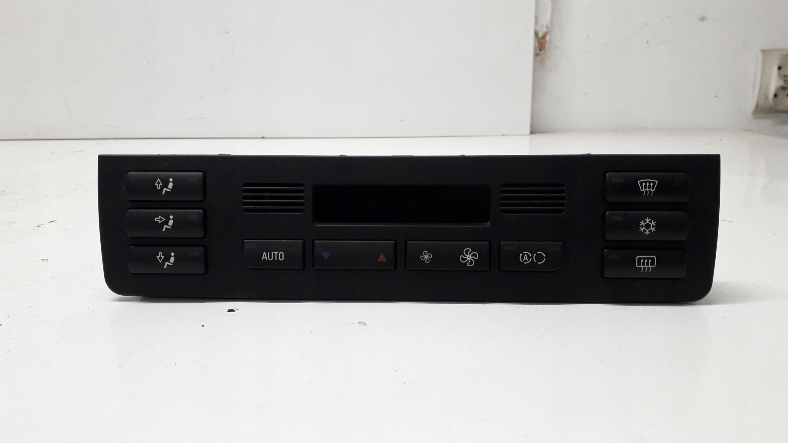 BMW 3 E46 PANEL NAWIEWU KLIMATYZACJI 6916882