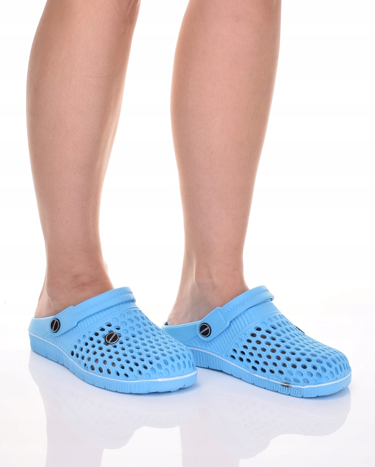 MIĘKKIE KLAPKI Z PIANKI PRZEWIEWNE CHODAKI WYGODNE BUTY DAMSKIE Rozmiar 38