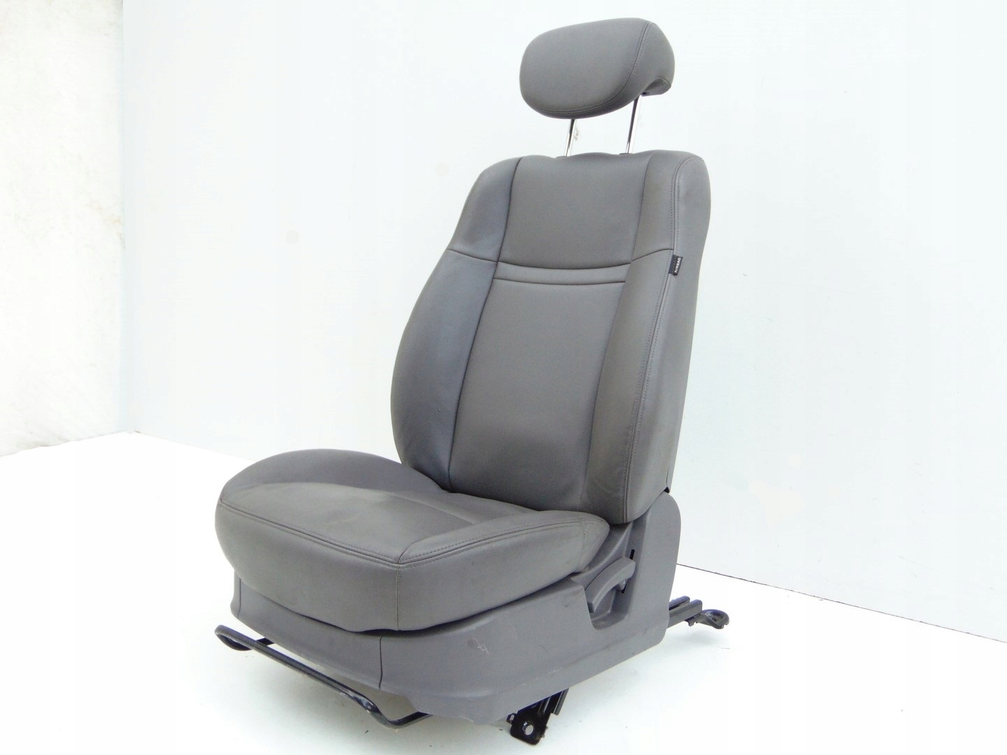 кресло передний левый водители RODIUS II 13R