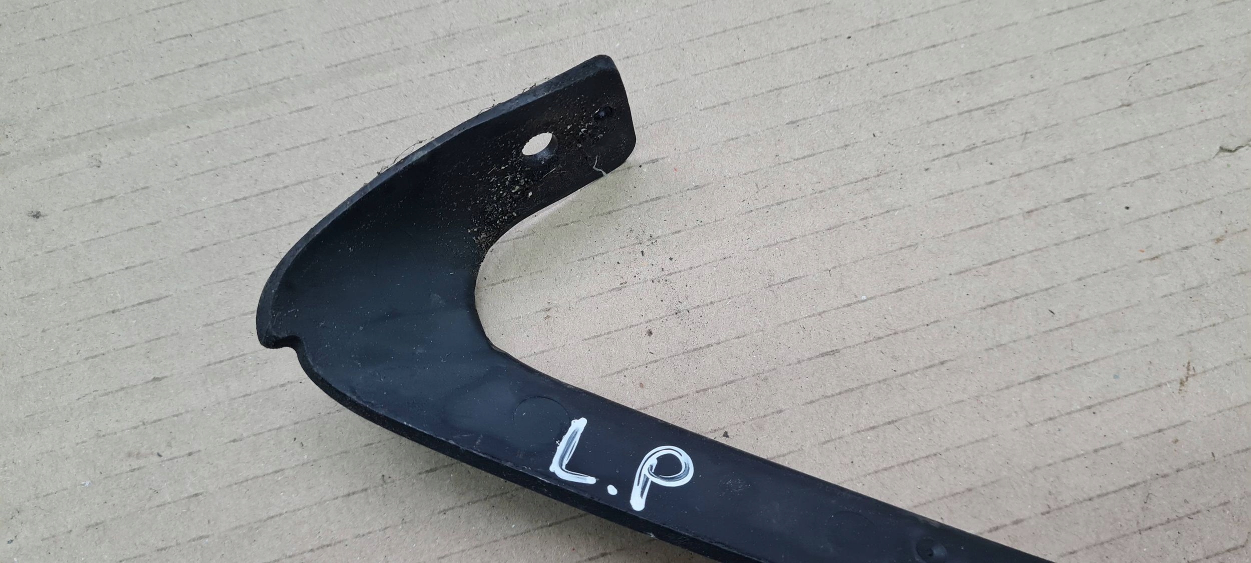 A6 C7 4G LIFT gasket spoiler lights left front 19908401L