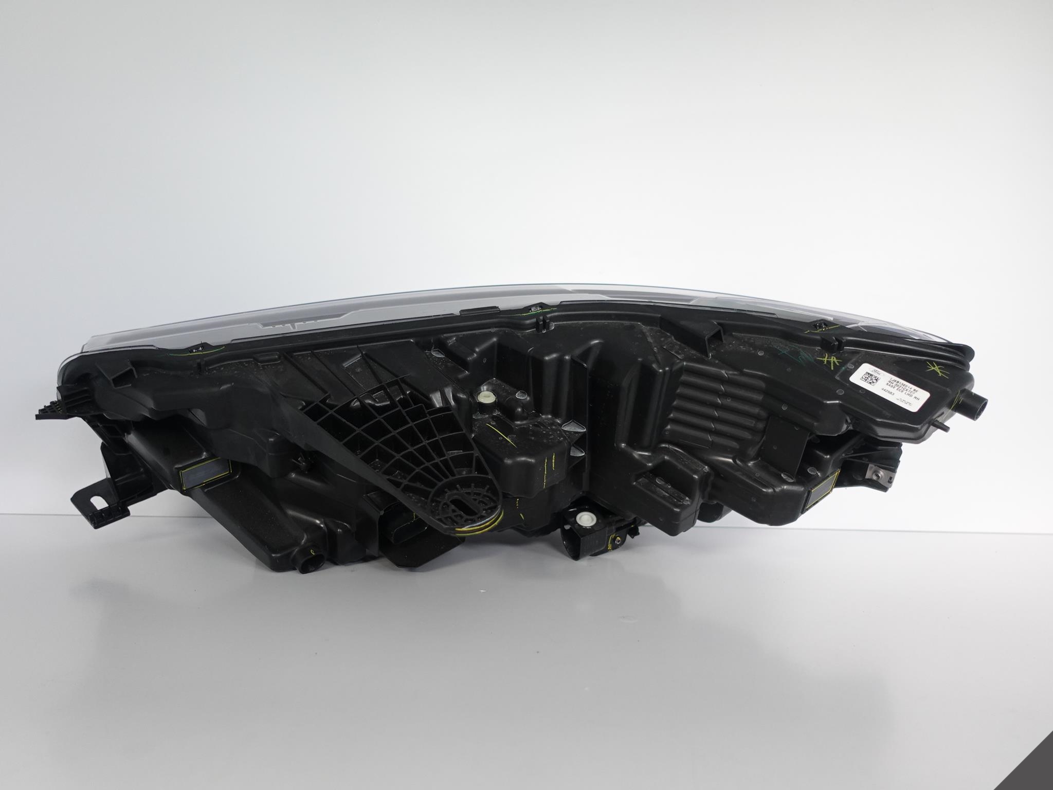 FORD MUSTANG MACH-E 20- LAMPA+MODUŁ FULL LED BASE Rodzaj świateł mijania LED