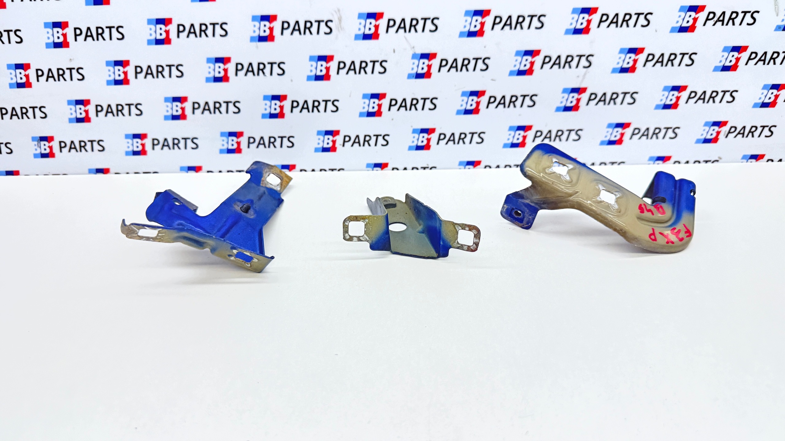 BMW F36 console holder brackets right B45 ESTORILBLAU METALLIC