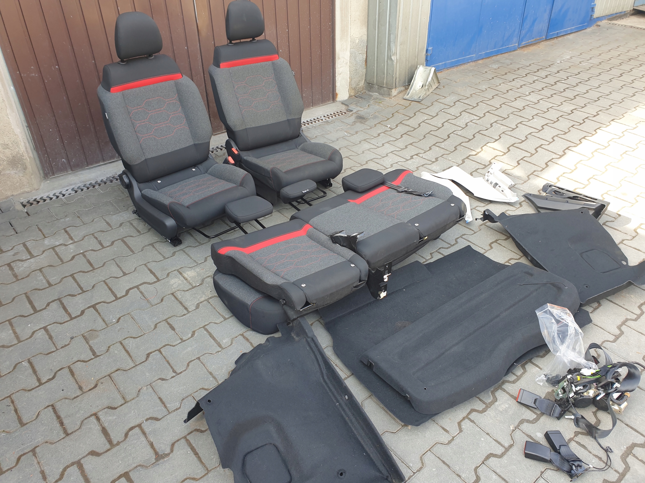 Sitze Gurten heck Schrauben CITROEN C3 III 2016- GORLICE