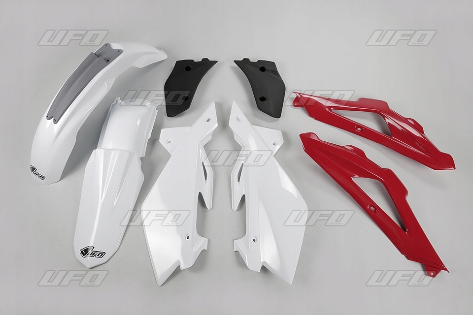 Ufo Komplet Plastov Husqvarna Cr 2T '06-'08 Farba Oem '07-'08 (biela/čer