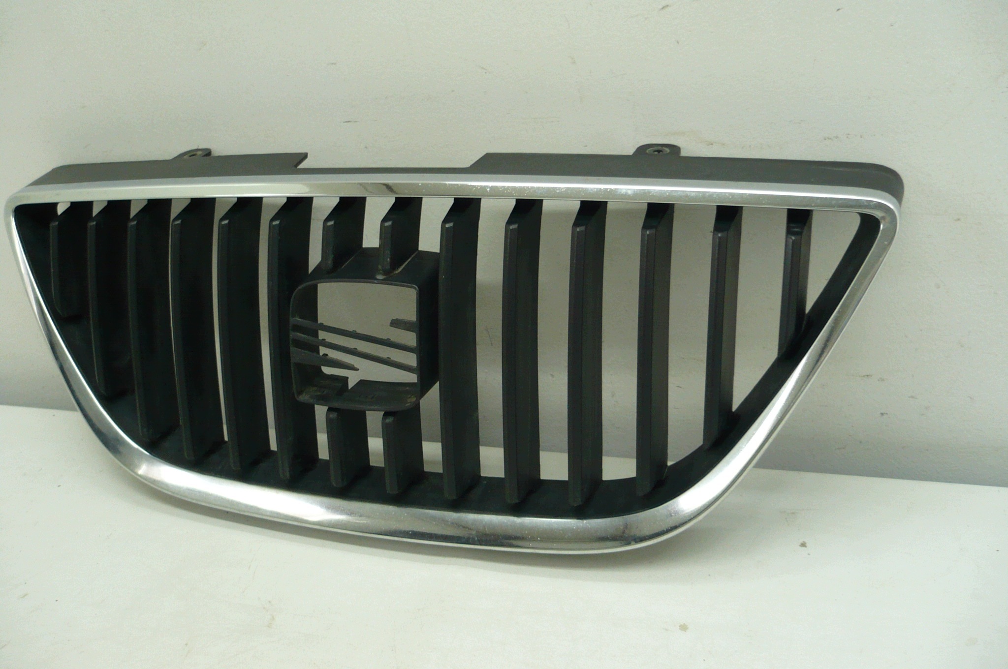 SEAT IBIZA IV 08-12 front PREKLADgrill radiator