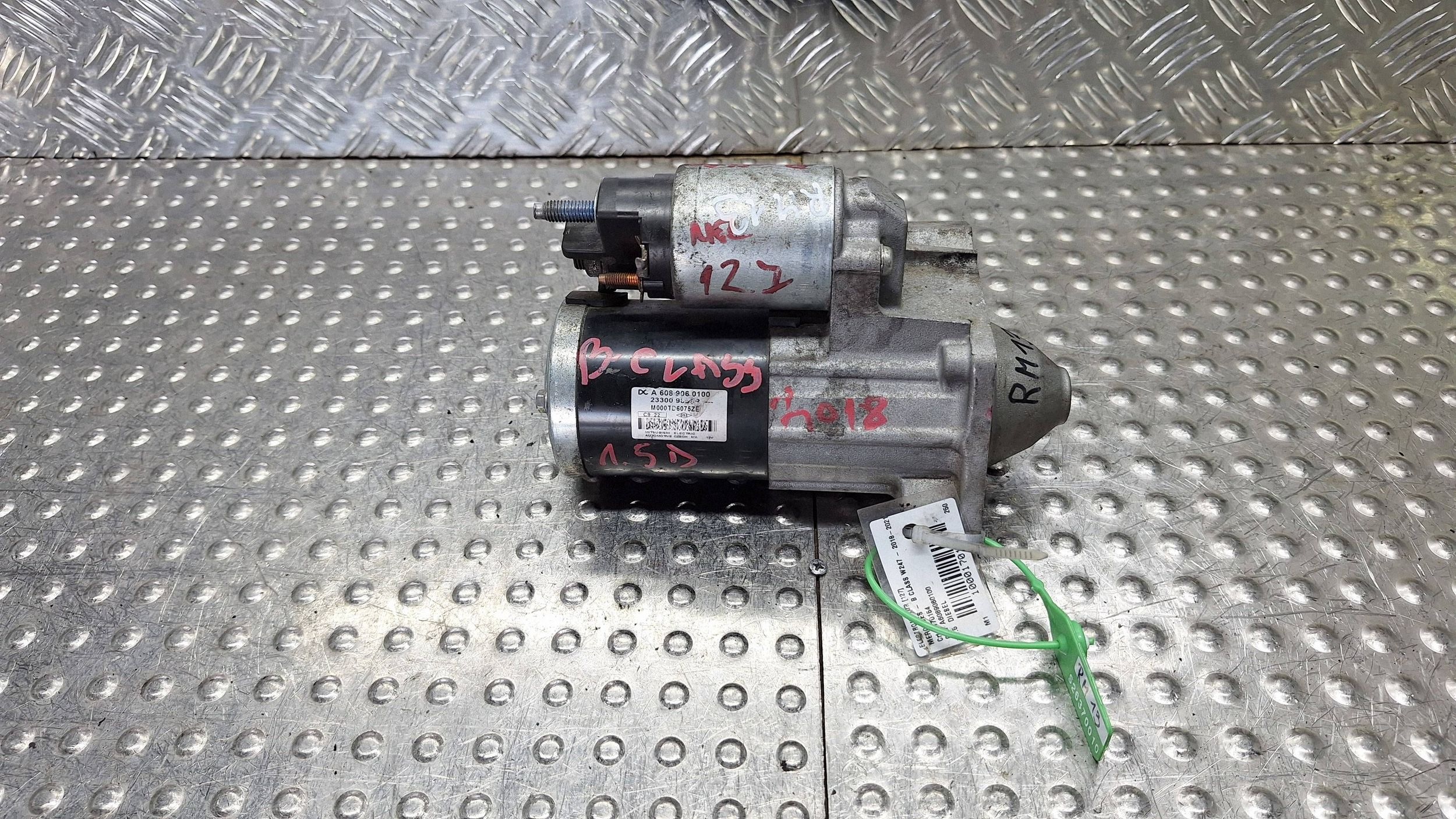 starter A6089060100 MERCEDES W177 W247 1.5 DCI