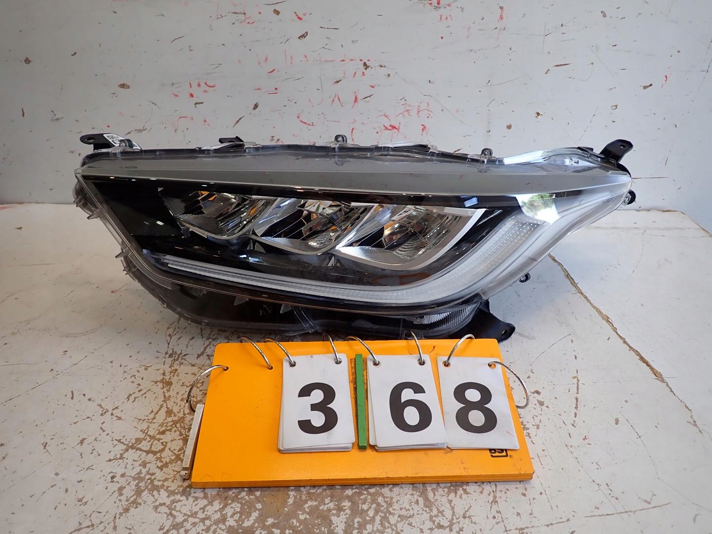 light front left TOYOTA YARIS IV V 2020- FULL LED