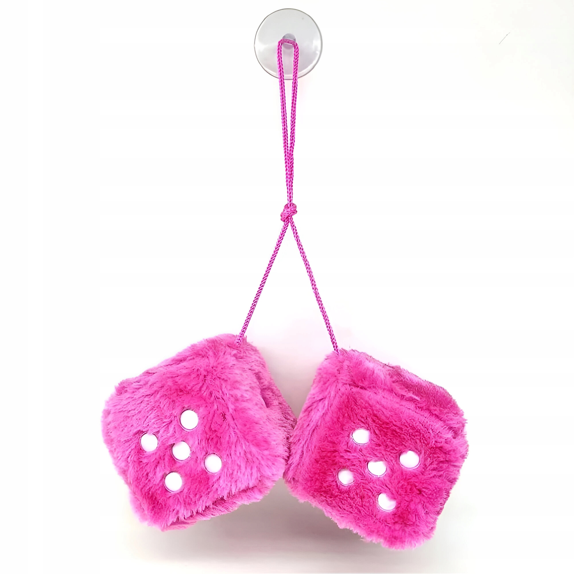 KOSTKI PLUSZOWE DO SAMOCHODU ZAWIESZKA NA LUSTERKO NA SZYBĘ PRZYSSAWKA Numer katalogowy producenta kostki pluszowe zawieszka