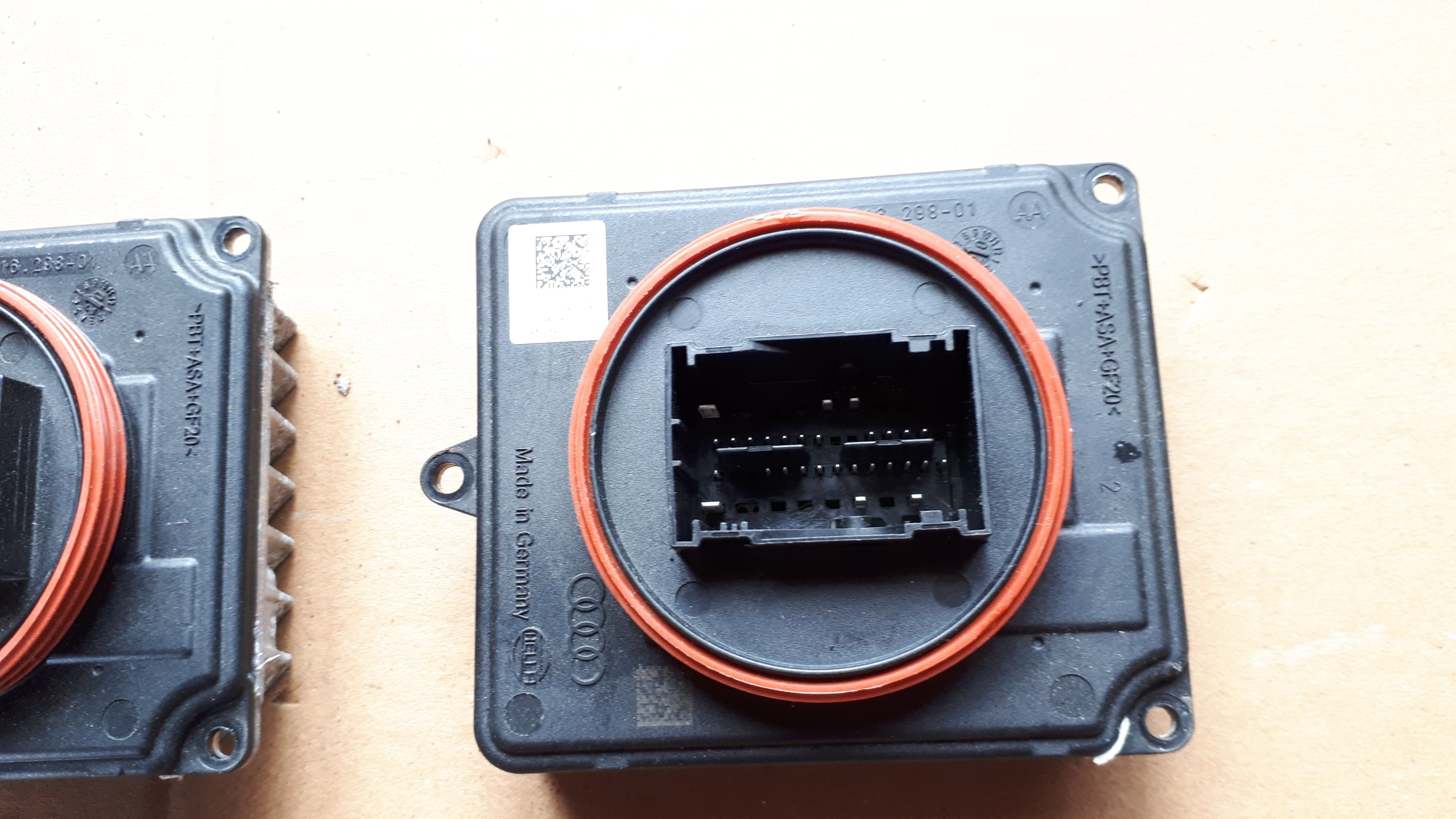 A3 8Y module control unit LED A6 A7 4K0941572CS