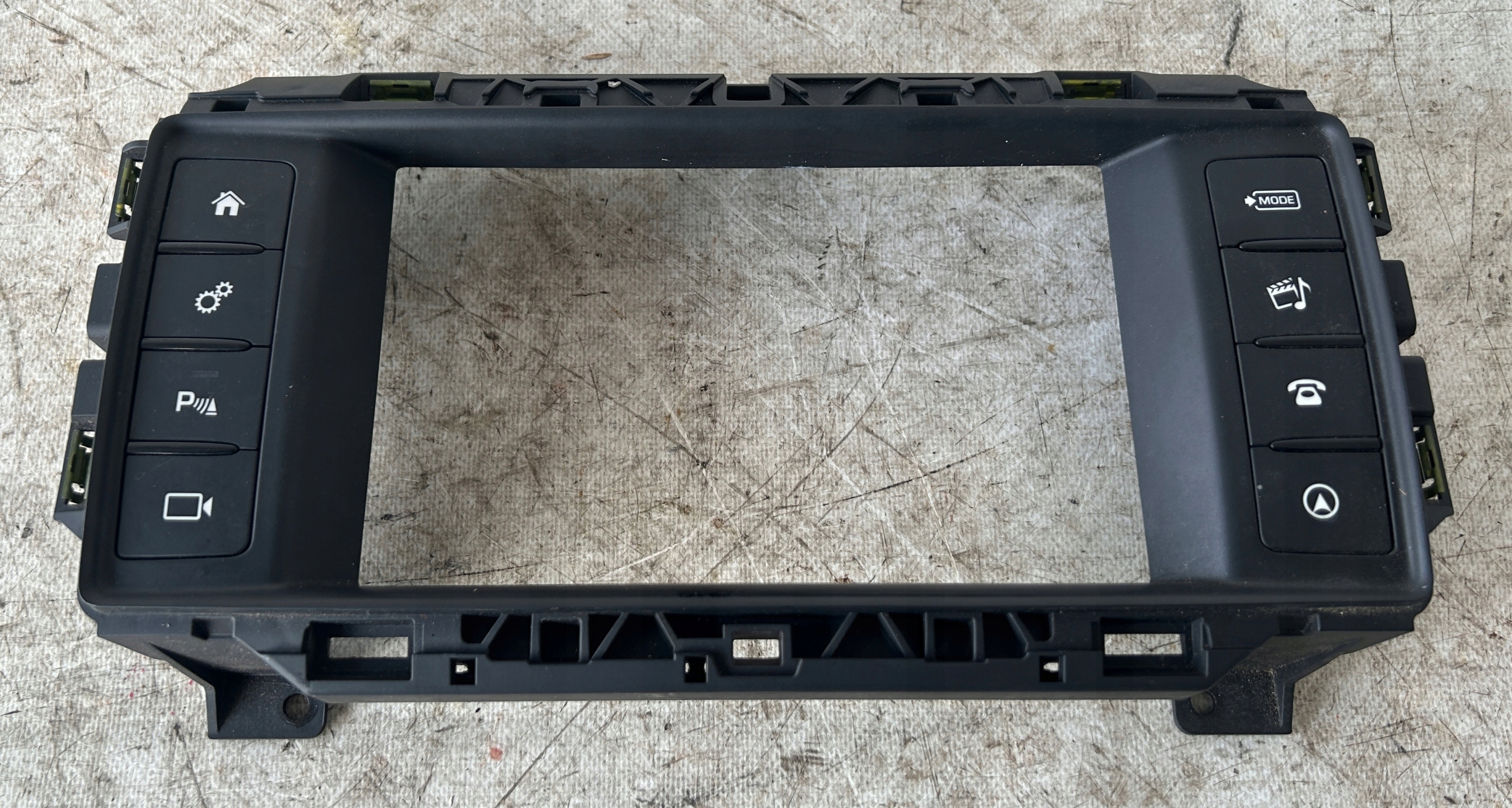 # frame RADIA PANEL JAGUAR XE X760 GX73-19F211-PB