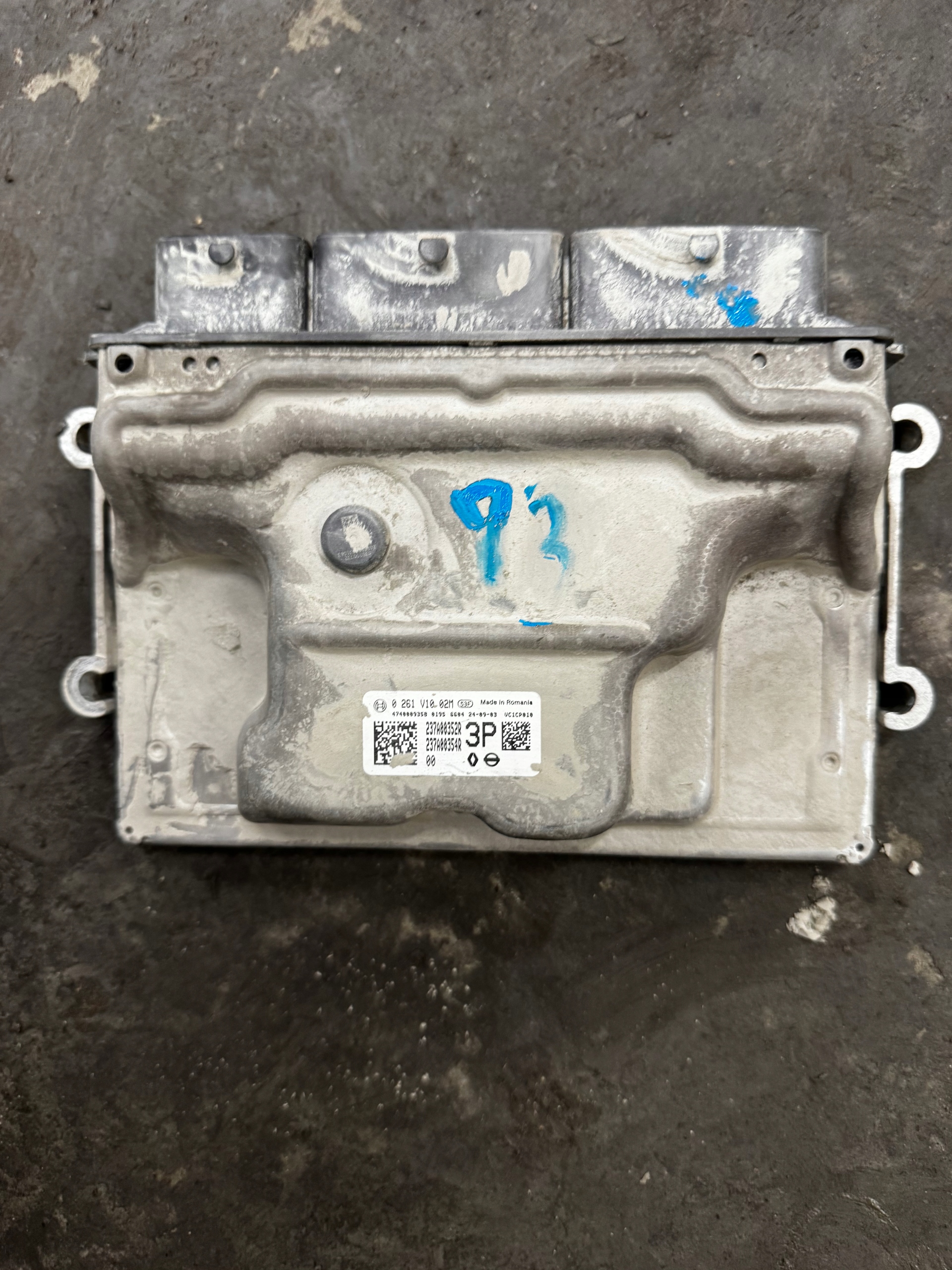 93R. control unit computer of the engine RENAULT AUSTRAL 237A00352R