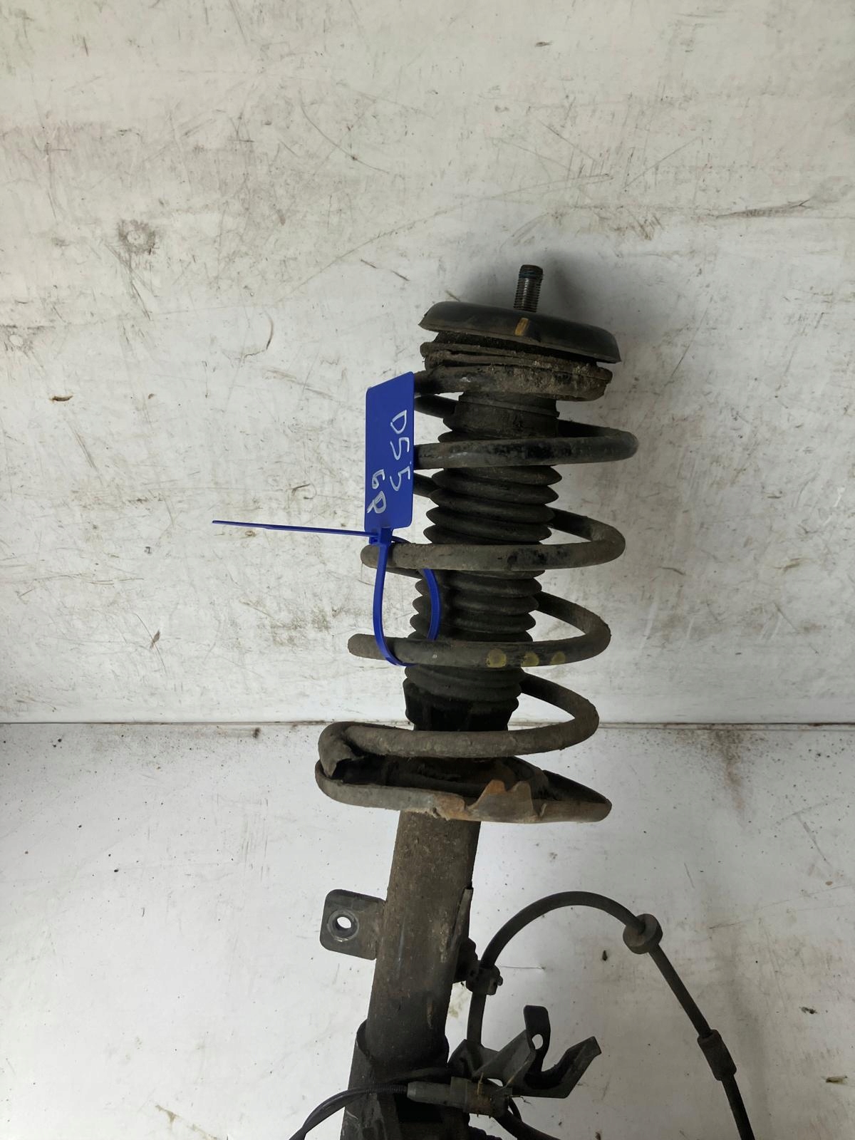 стойка правая CITROEN DS5 2.0 163 ЛС