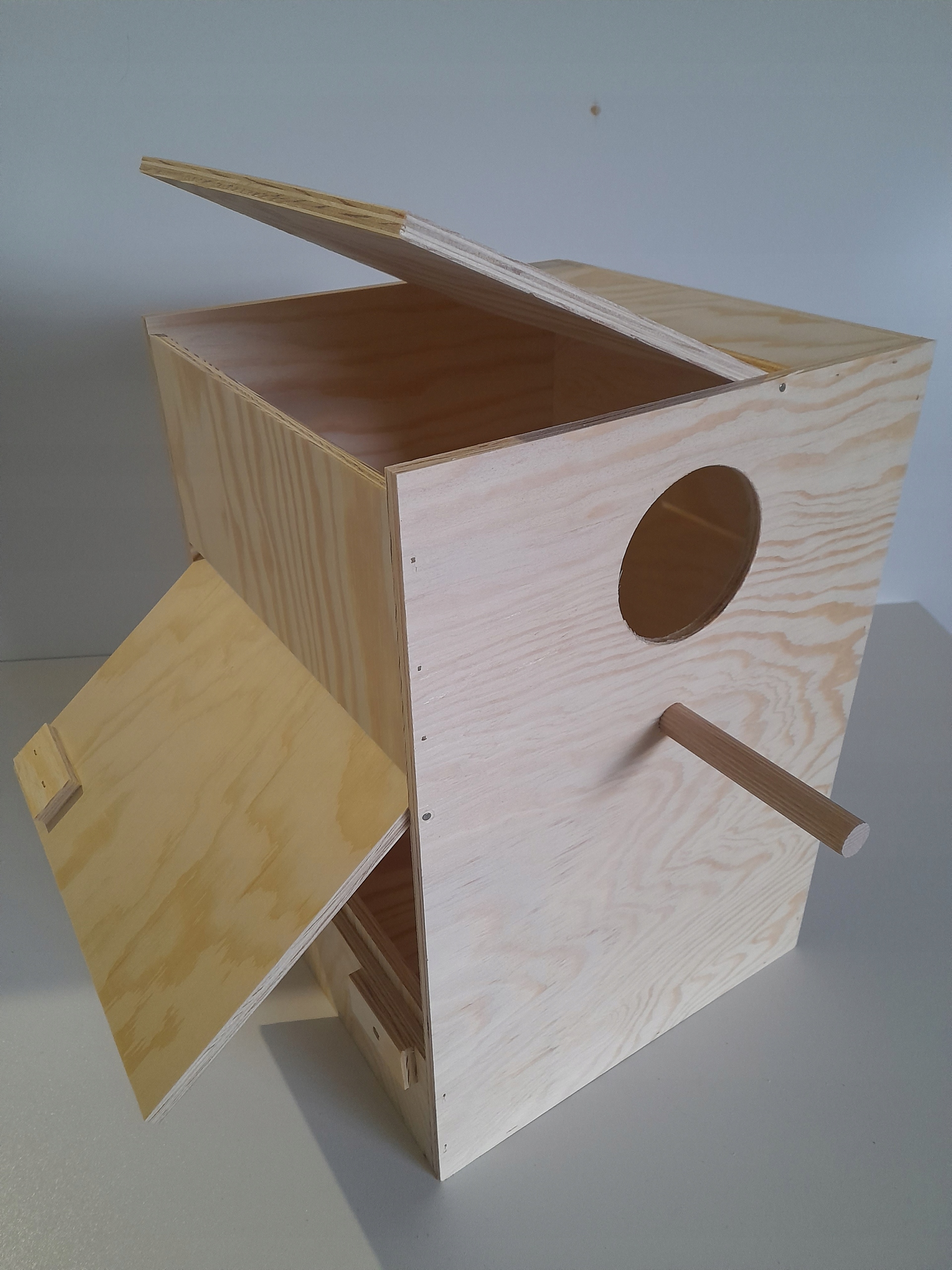 Budka lęgowa dla papug aleksandretty rozelli barabandy górskiej królewskiej