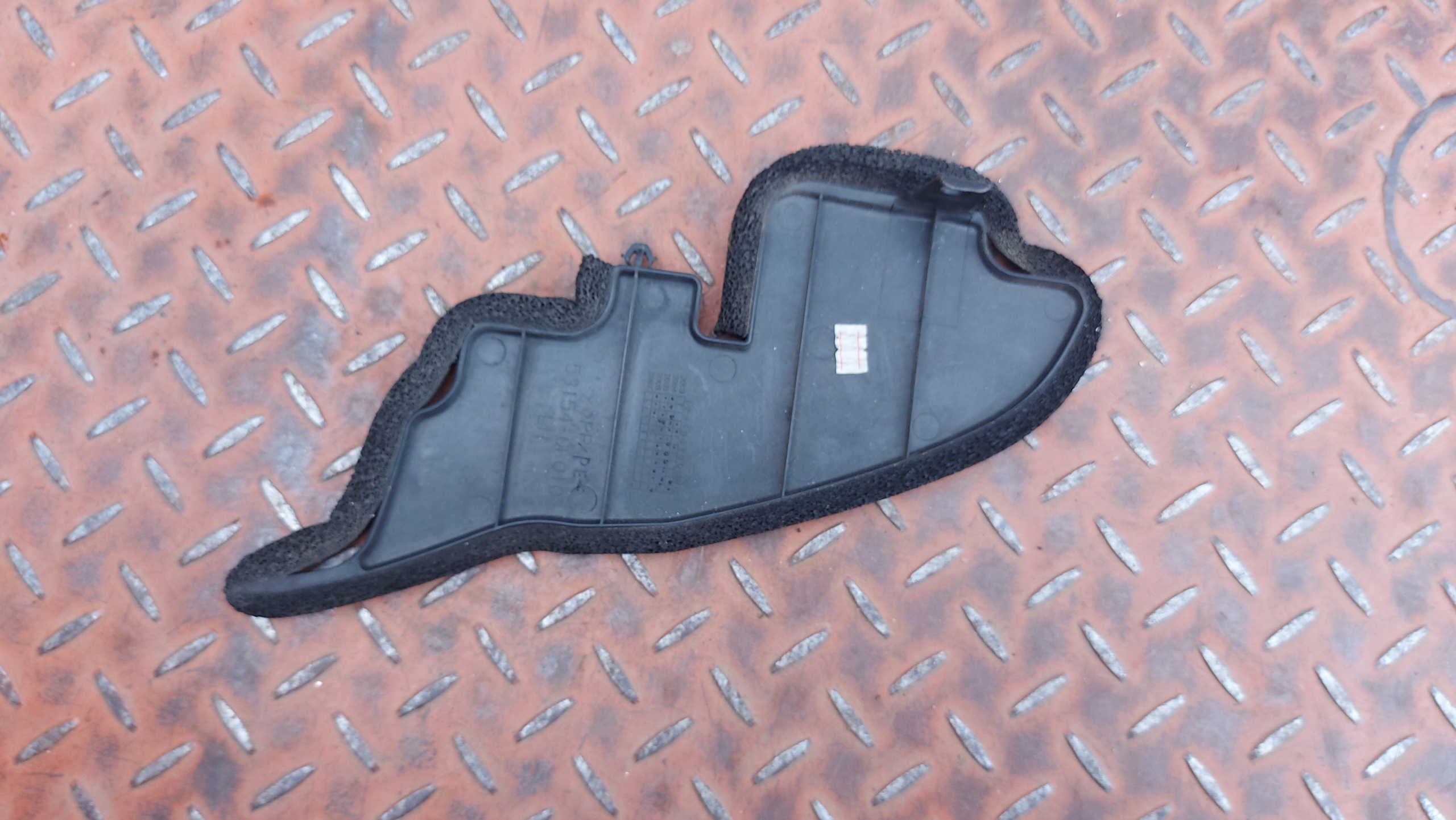 air duct air line left left front TOYOTA COROLLA VERSO 04-09