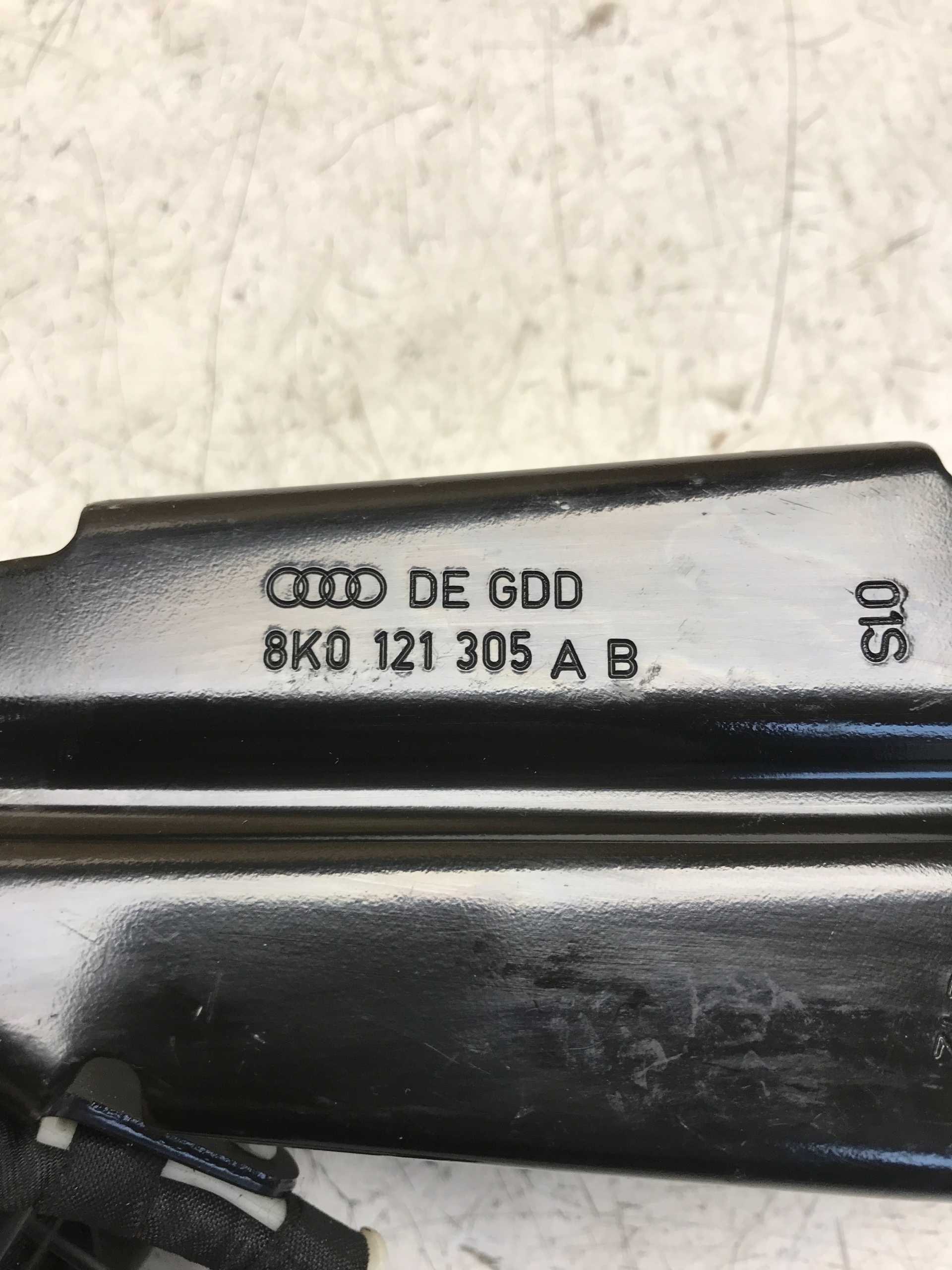 supplementary water pump AUDI A4 B8 LIFT 06H121601N