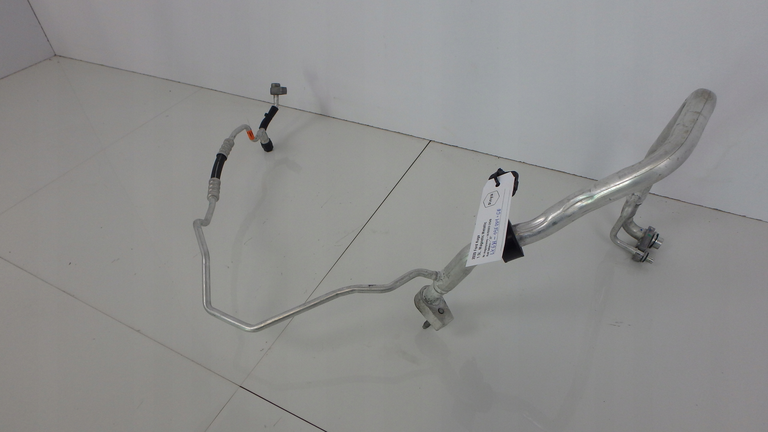 LX6H19E881-GE - Кабель кондиціонера Ford Kuga MK3 20 + Escape 1.5 L