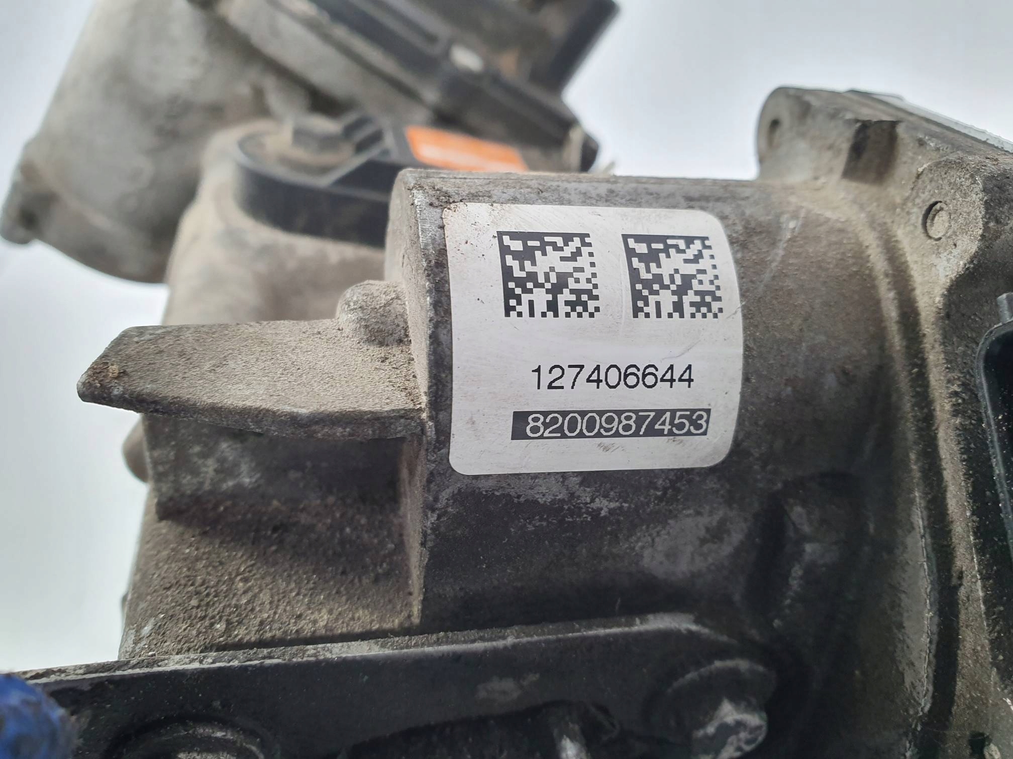 EGR valve 8200987453 OPEL VIVARO II