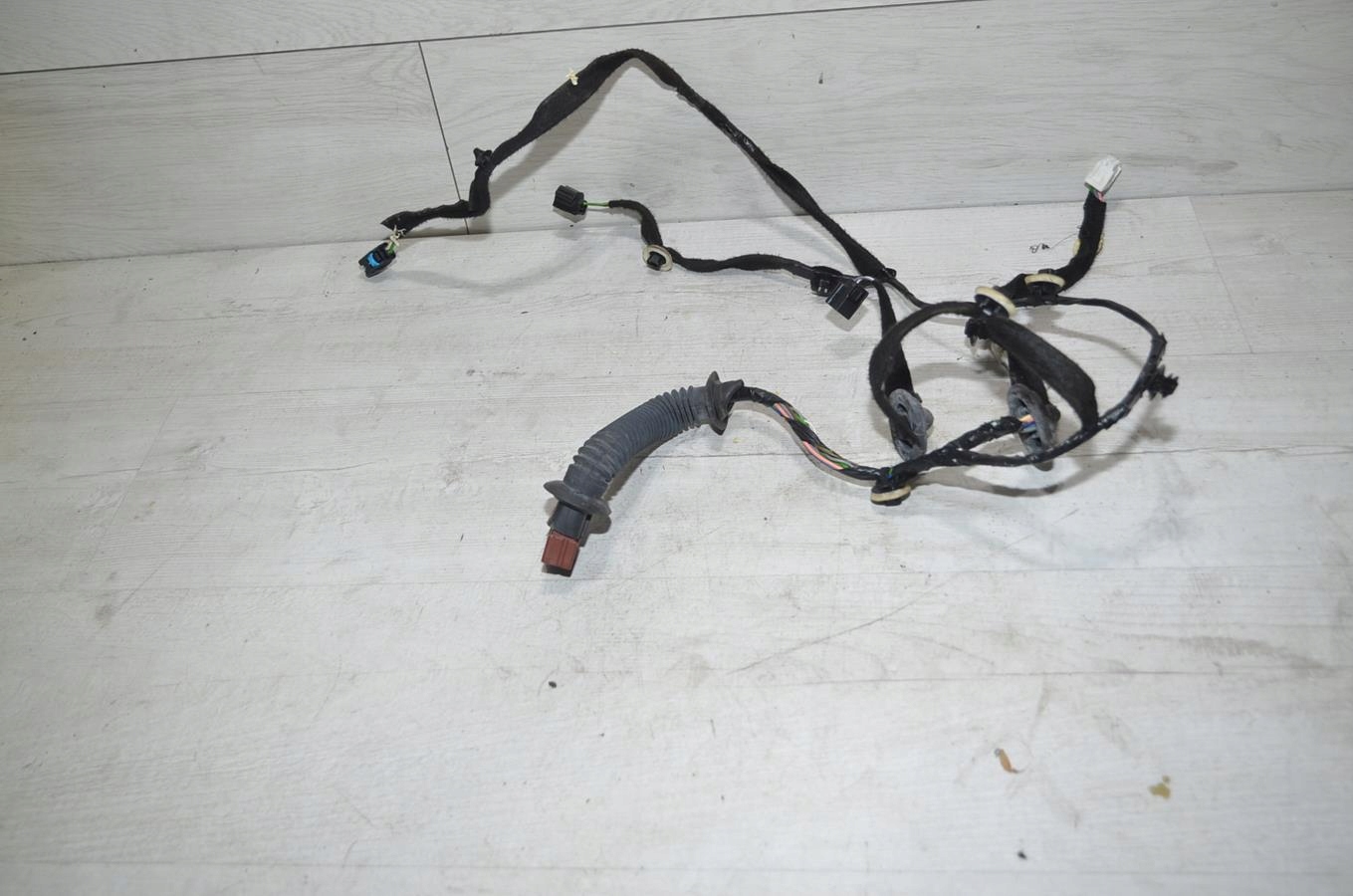 bundle door right rear part Dacia Duster II 18r