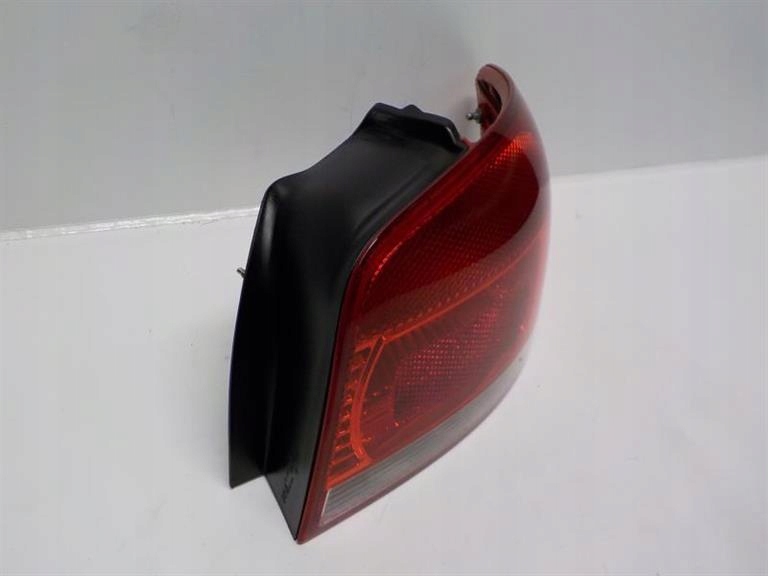 AUDI A3 II 8P light right rear part rear 8P0945096A