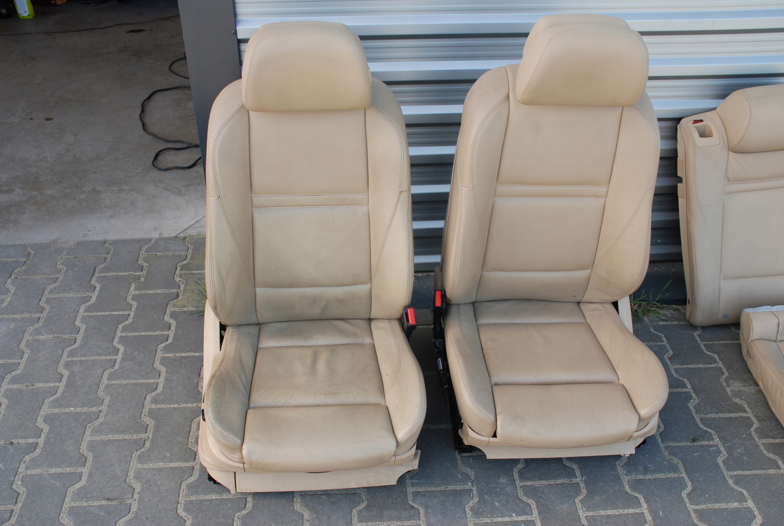 BMW X6 E71 - задняя диван задний
