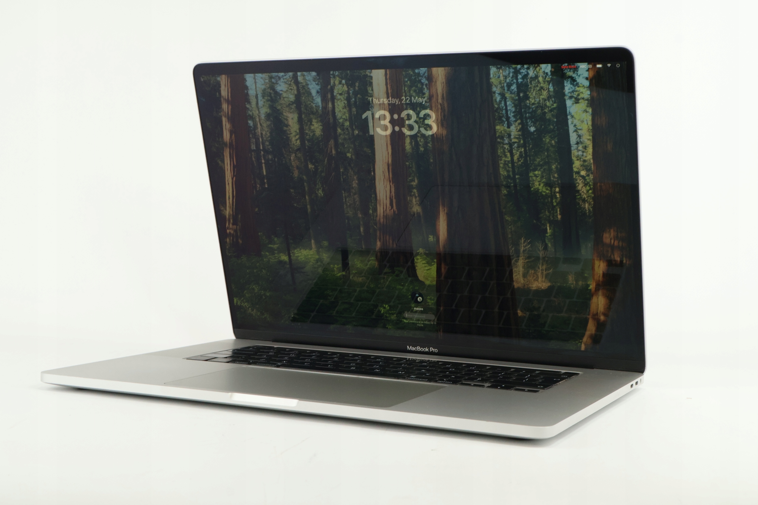 【超美品】MacBook Pro 2019 Retinaディスプレイ　付属品付き 超美品】MacBook Pro 2019 Retinaディスプレイ 付属品付き マック