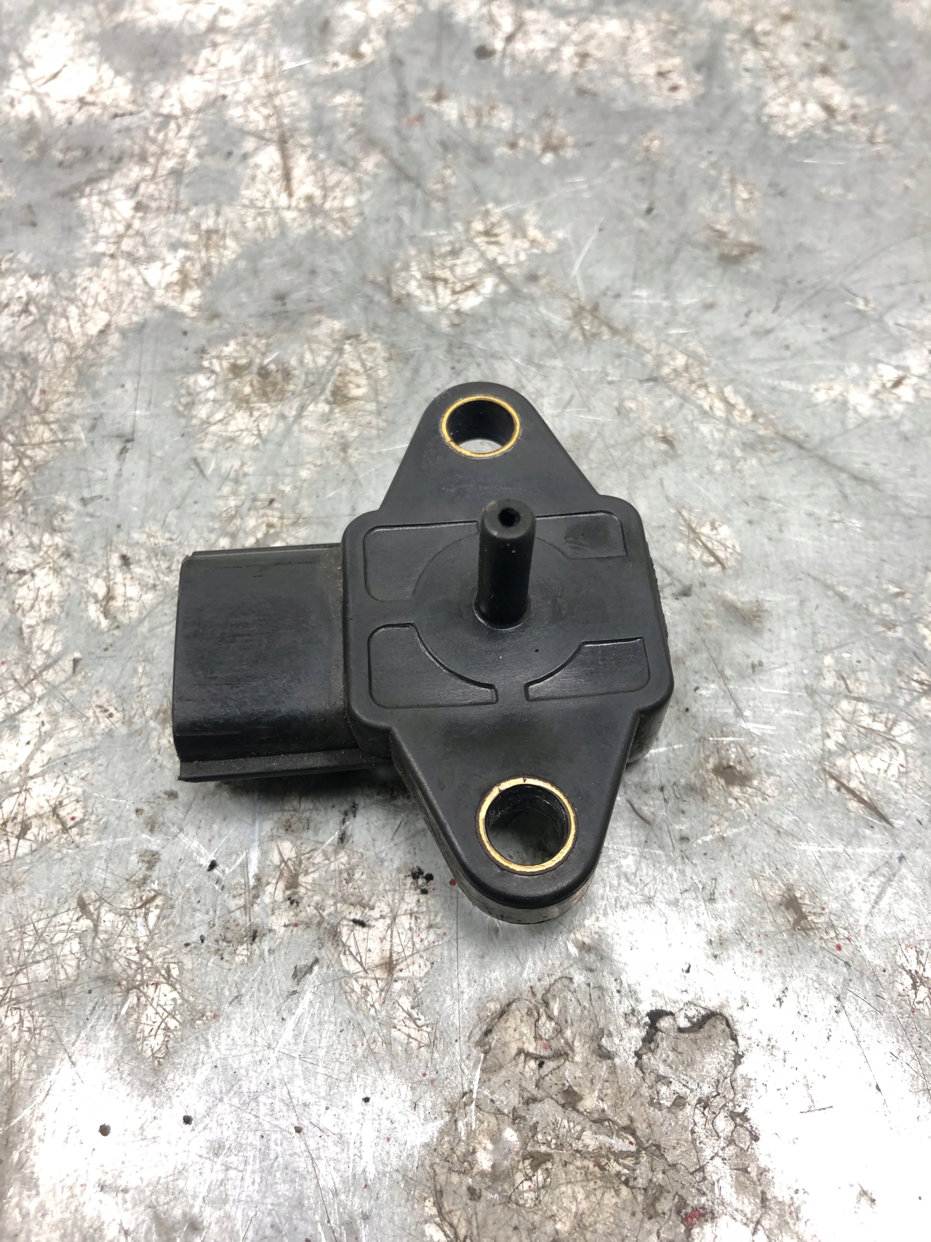 Sensor Druck MAP NISSAN PRIMERA PS69-01VA