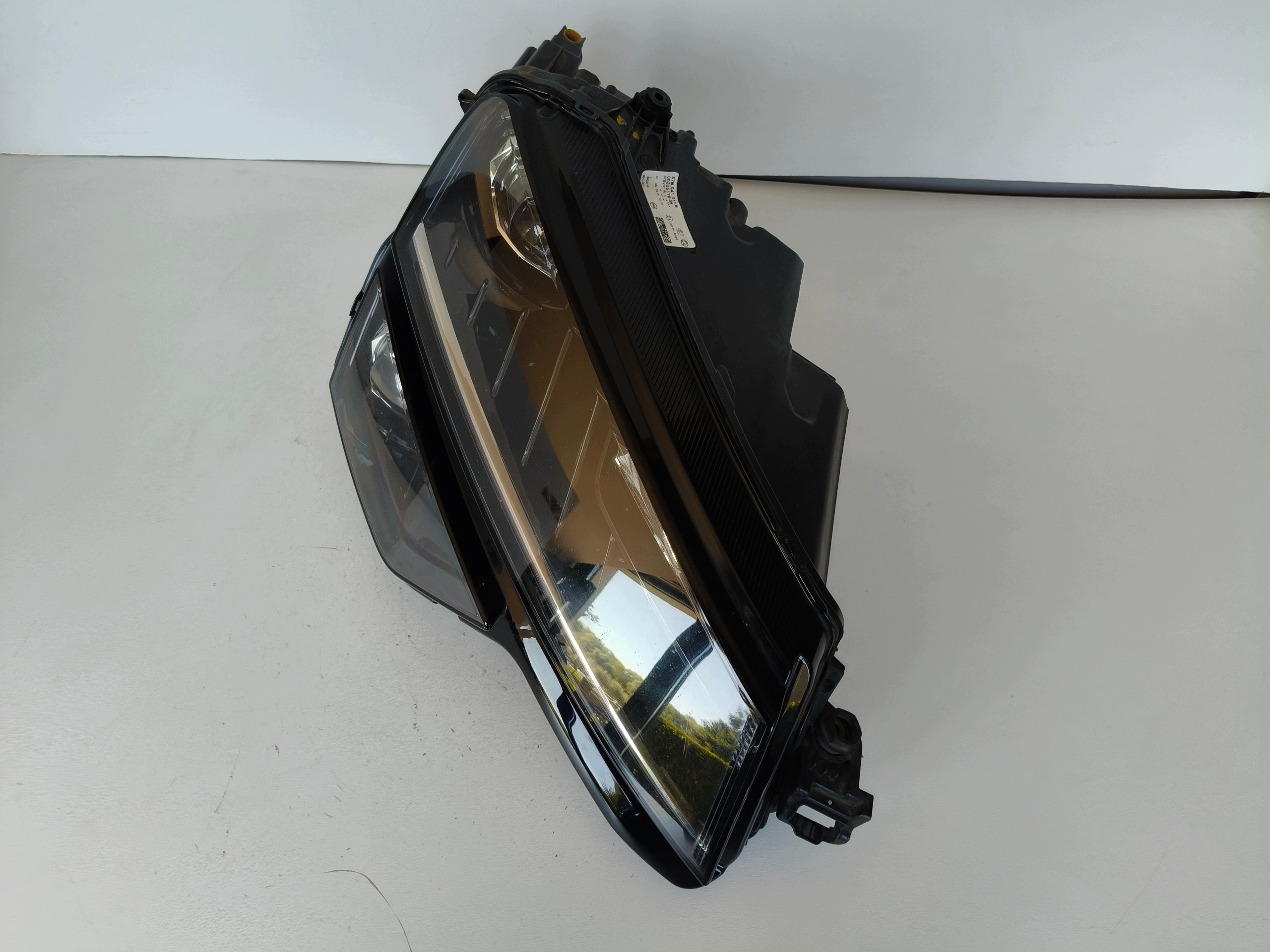 light right REFLEKTOR SKODA KAROQ 57A 17- FULL LED