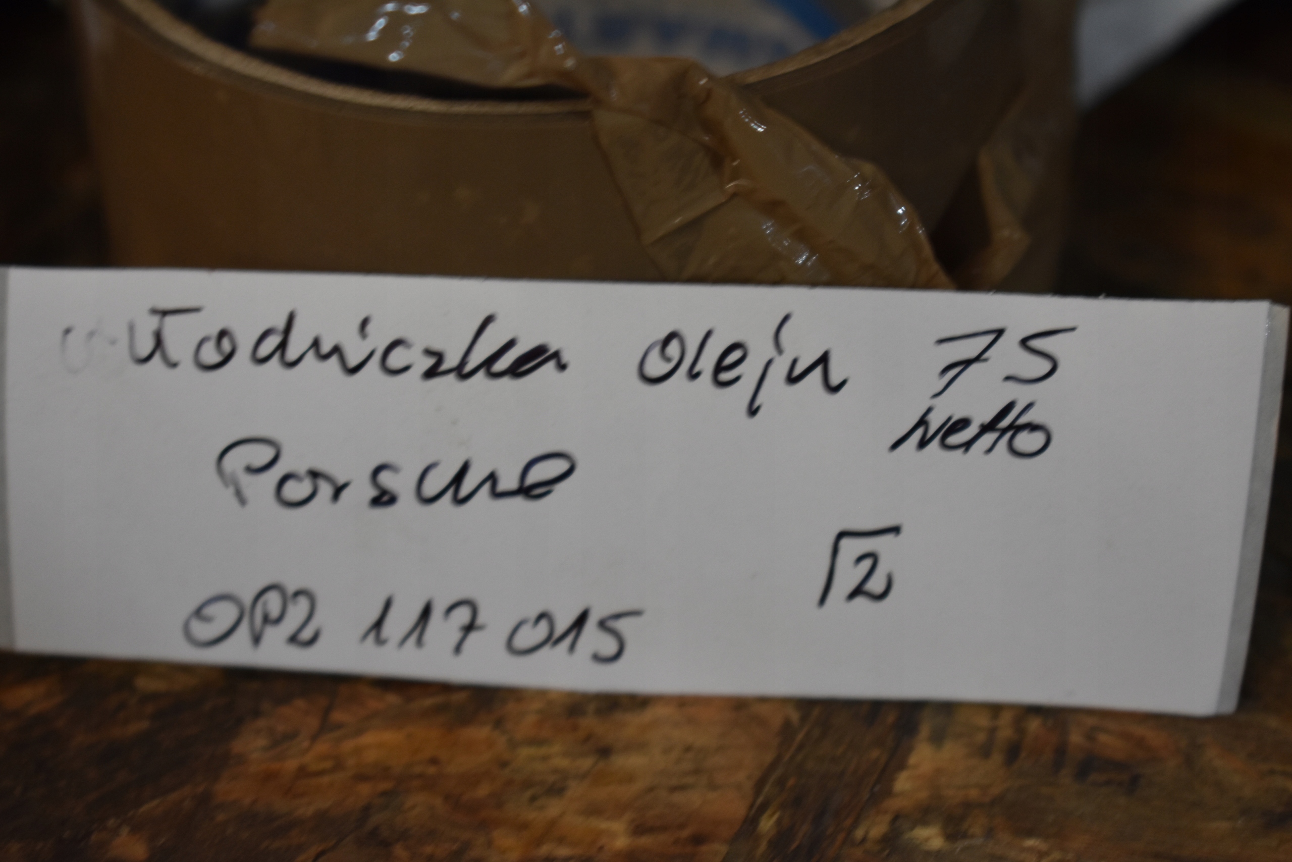 IDEALNA RADIATORE OLIO PORSCHE 1