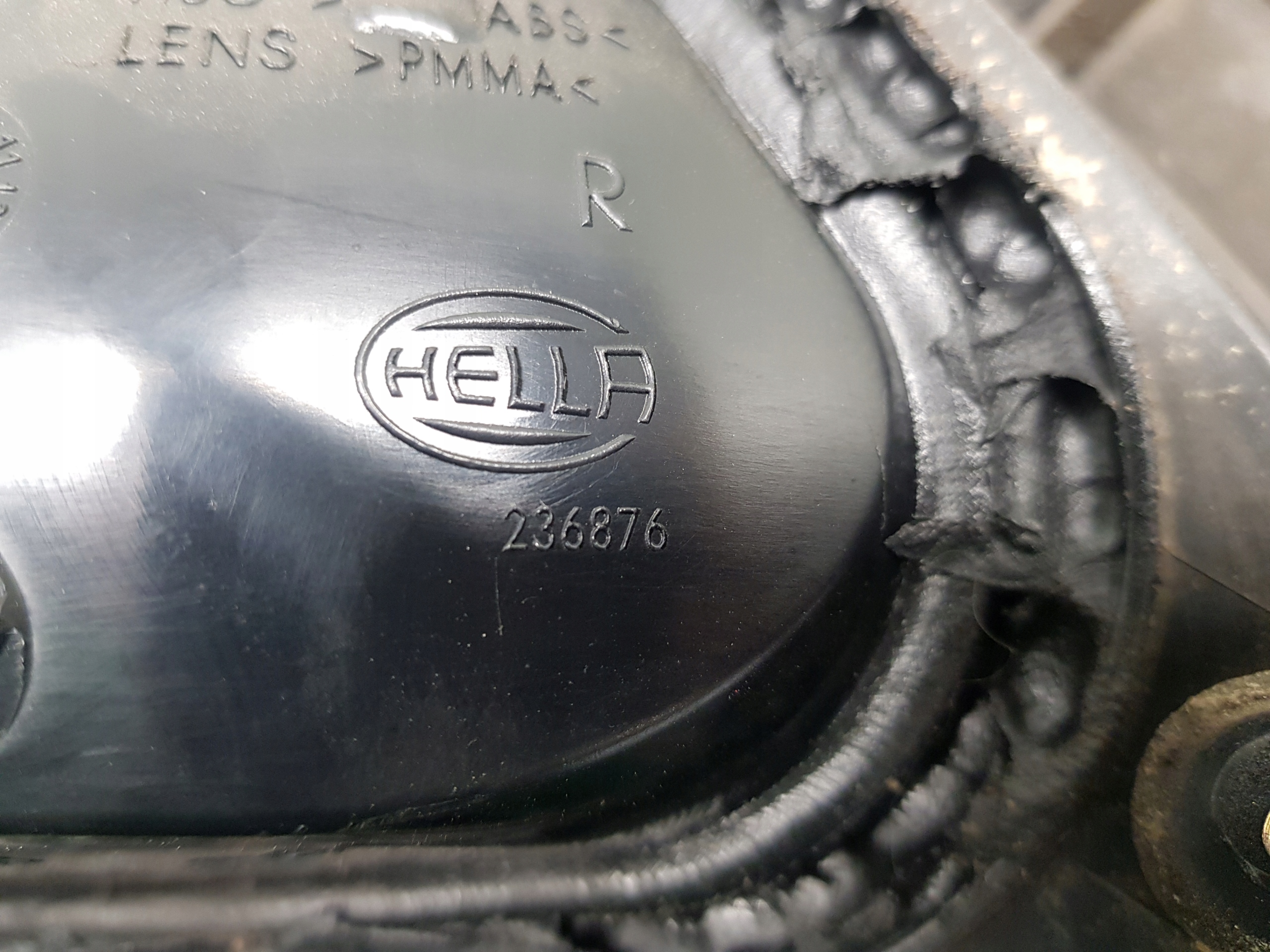light right rear NISSAN ALMERA N16 236876