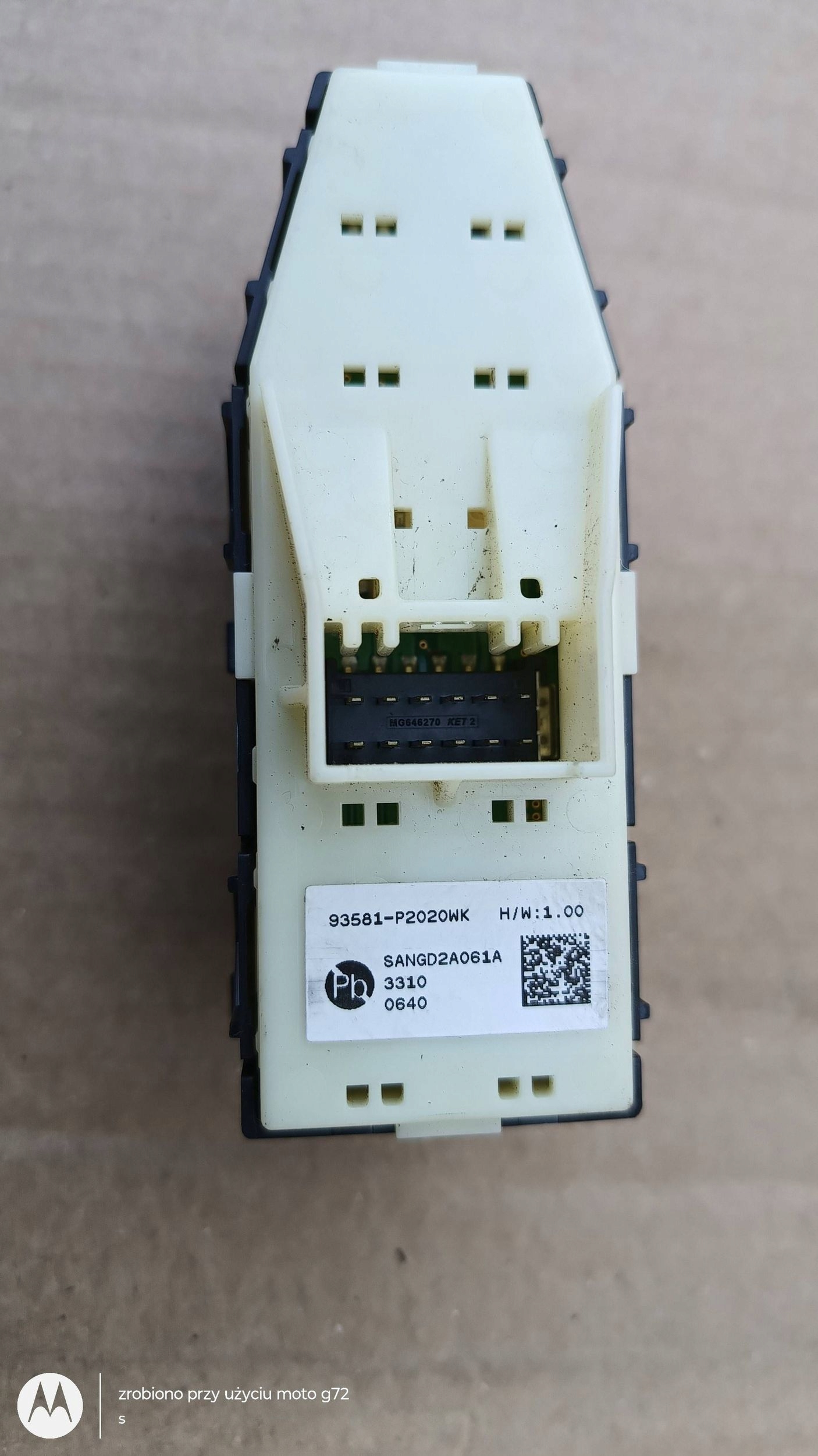 KIA SORENTO IV MQ4 button switch windows right front 93581-P2020WK