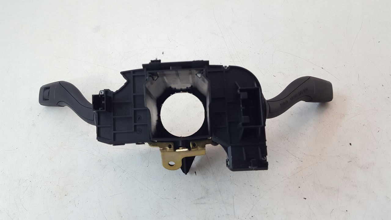rucice volana Audi A4 B7 2,0 TDI